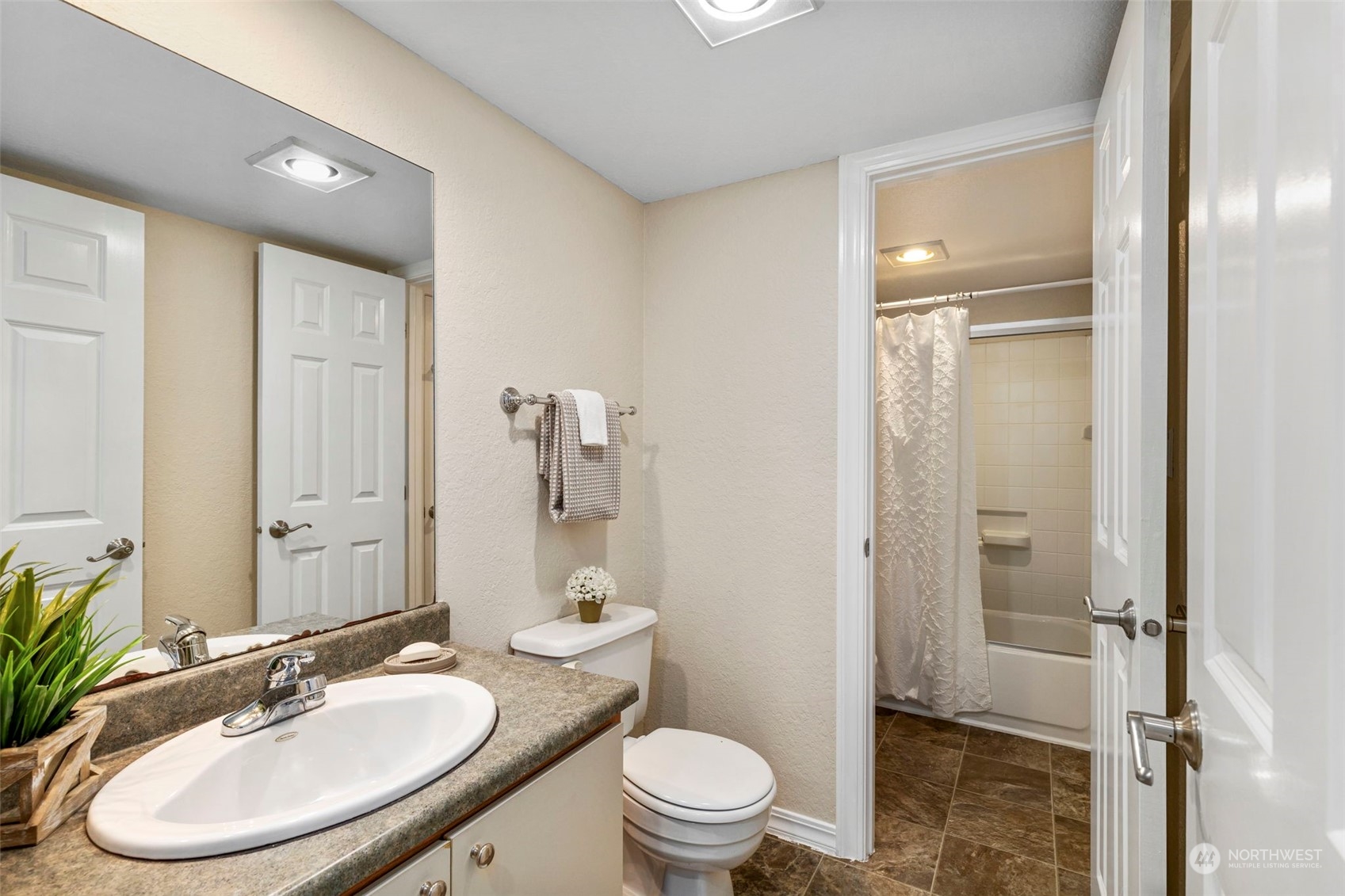 1700 W Sunn Fjord Lane Unit: L-110