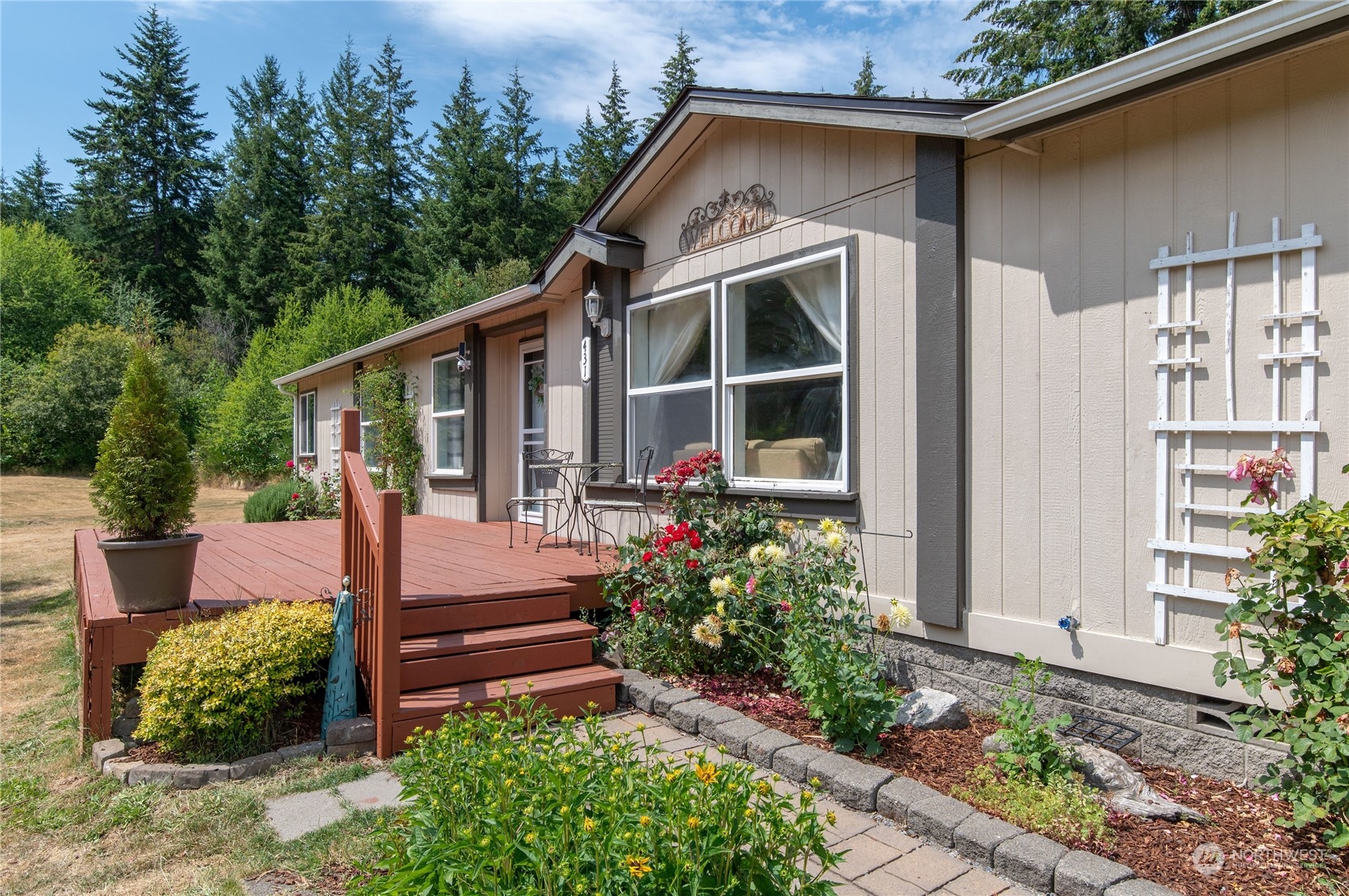 431 SW Wycoff Road