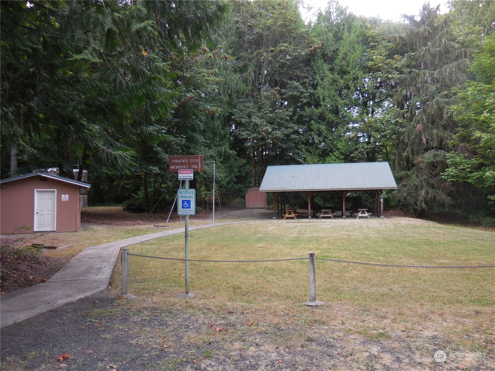 160 E Barbary Drive