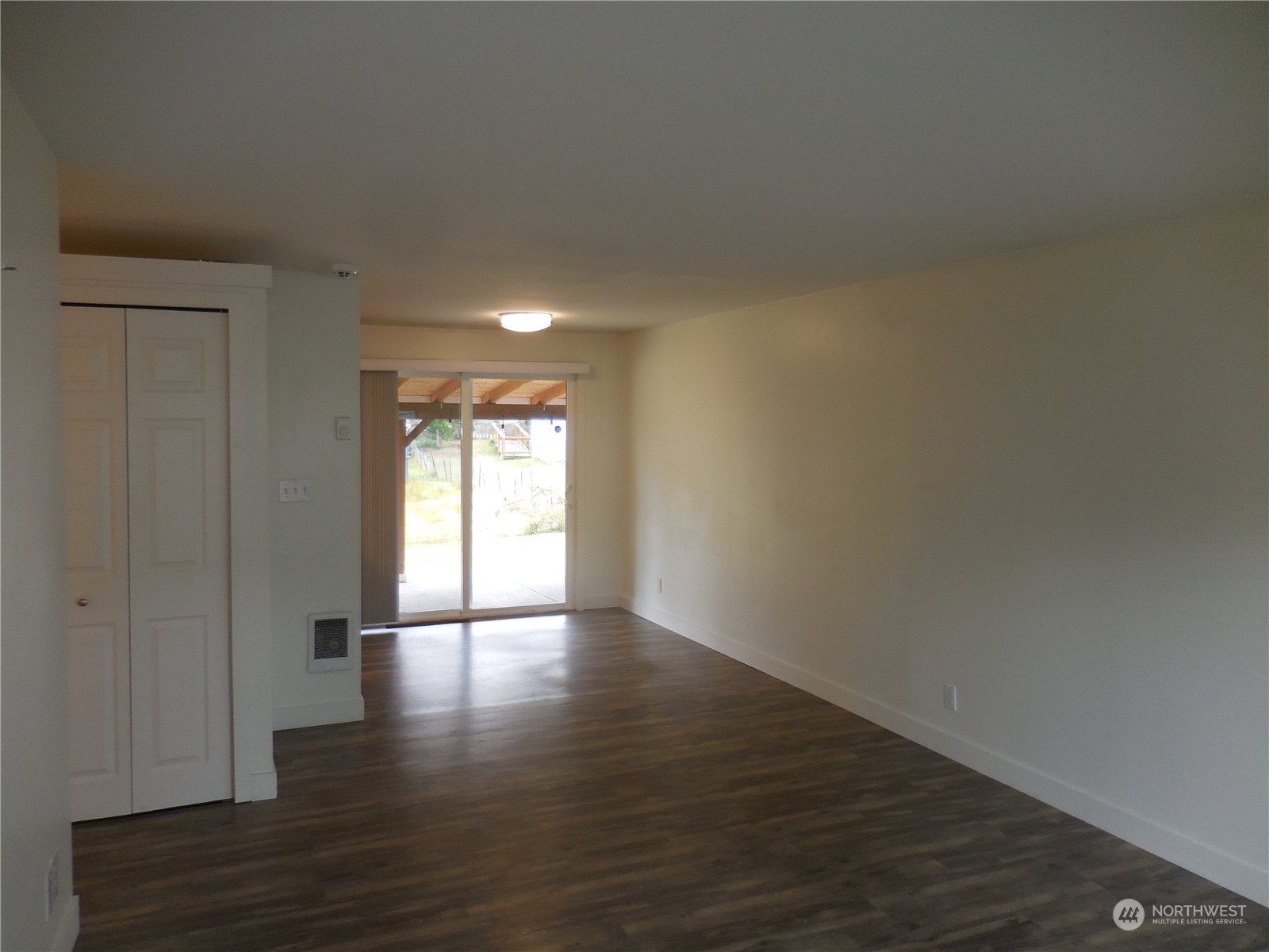 1738 Bloomington Avenue