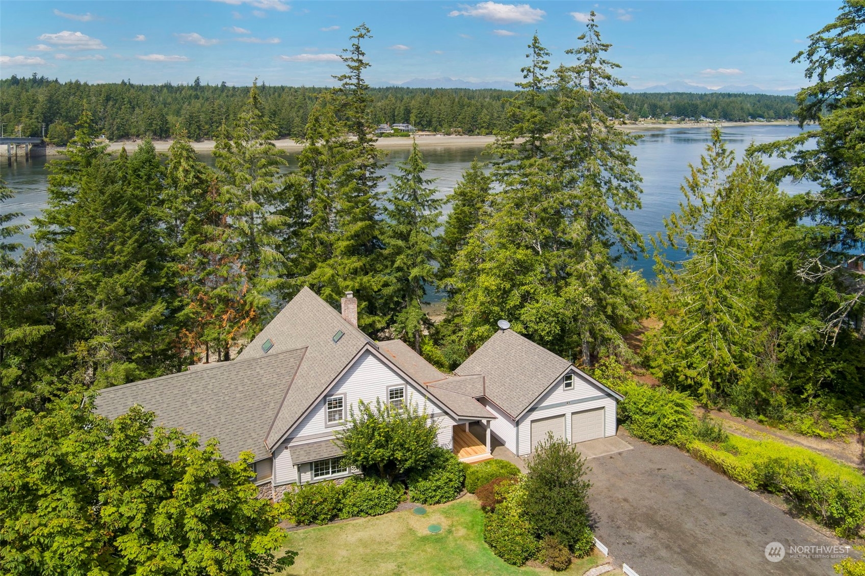 41 E Howard Cove Lane
