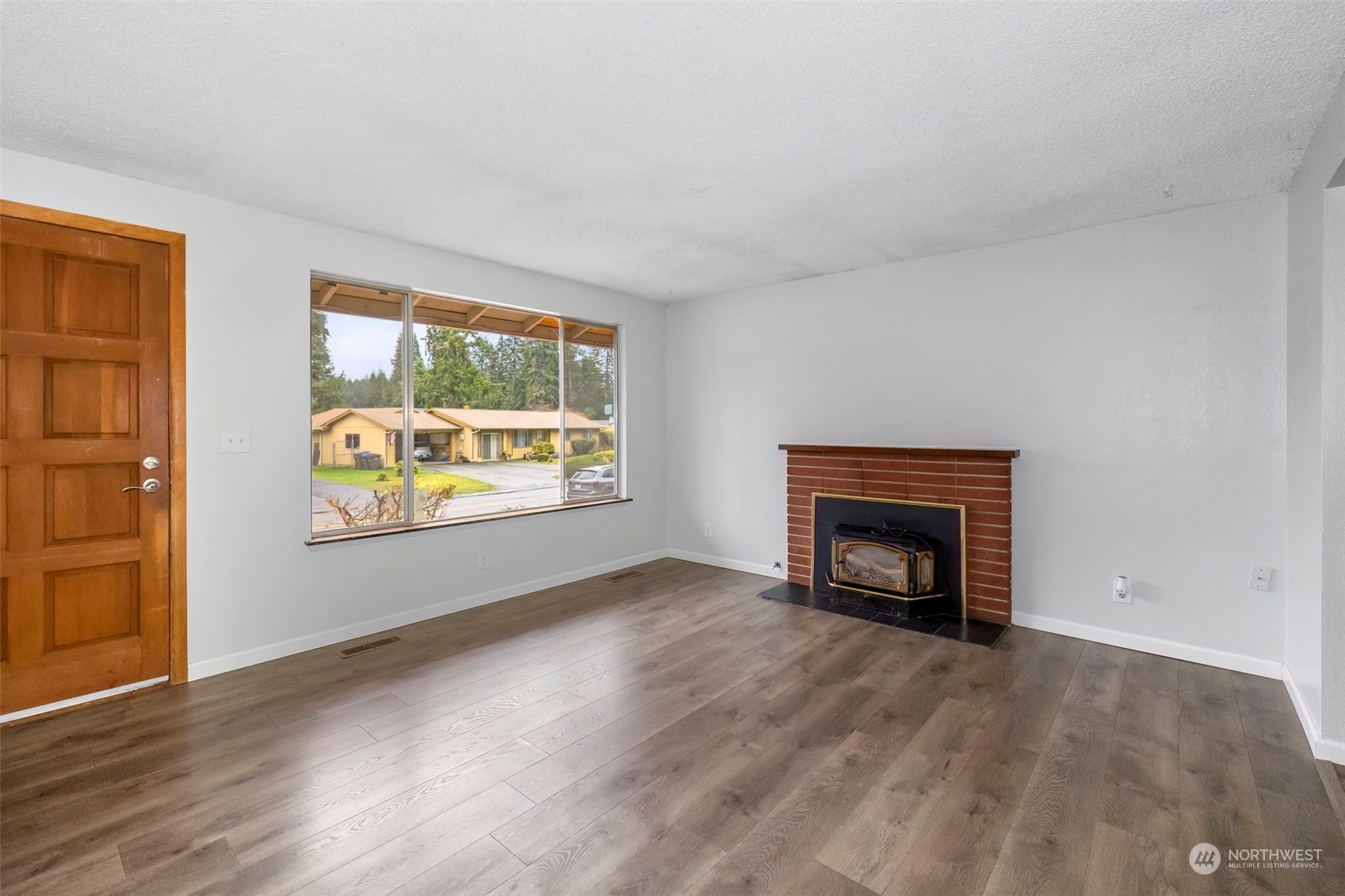 3868 Branson Drive SE