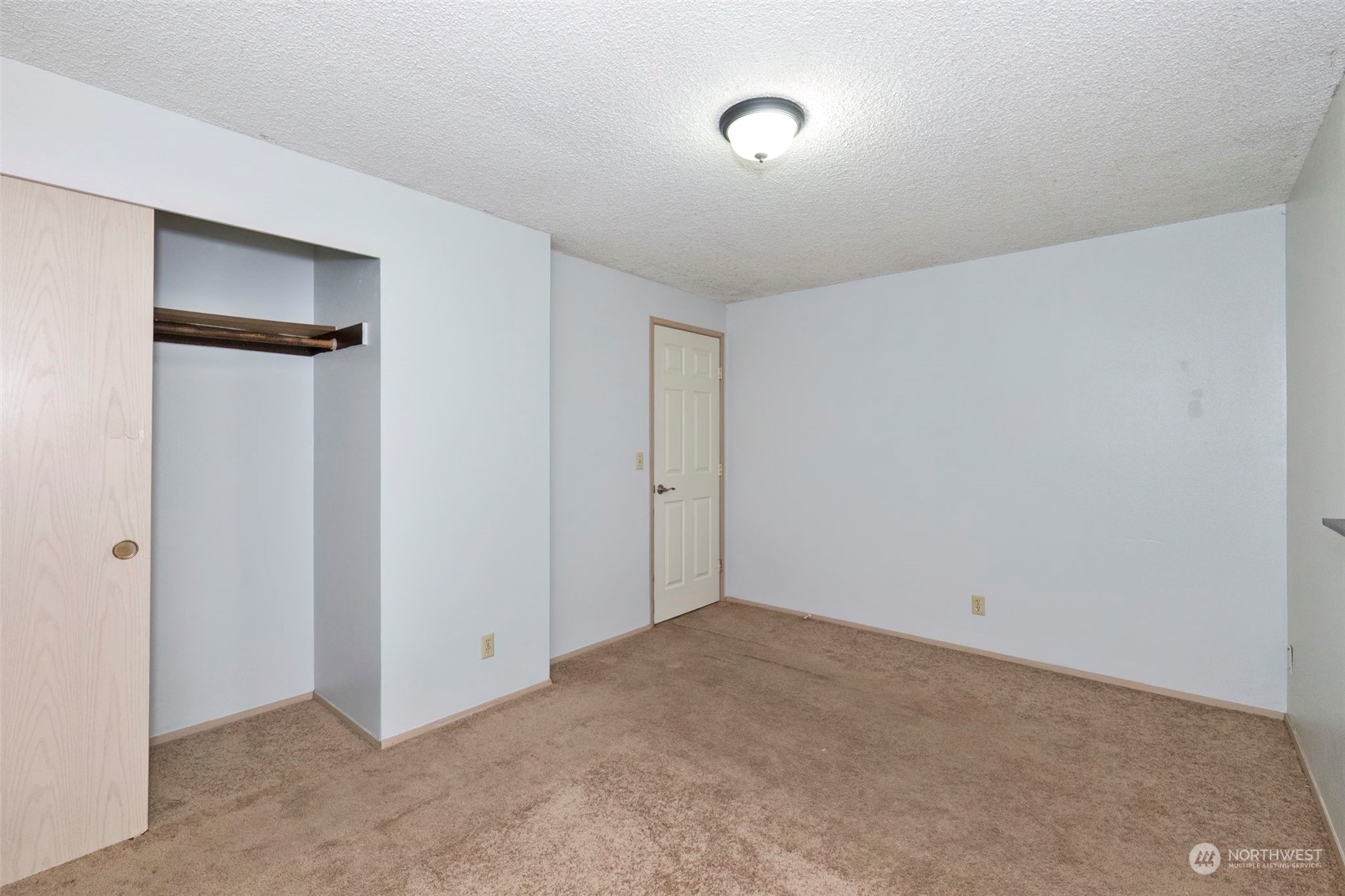 3868 Branson Drive SE