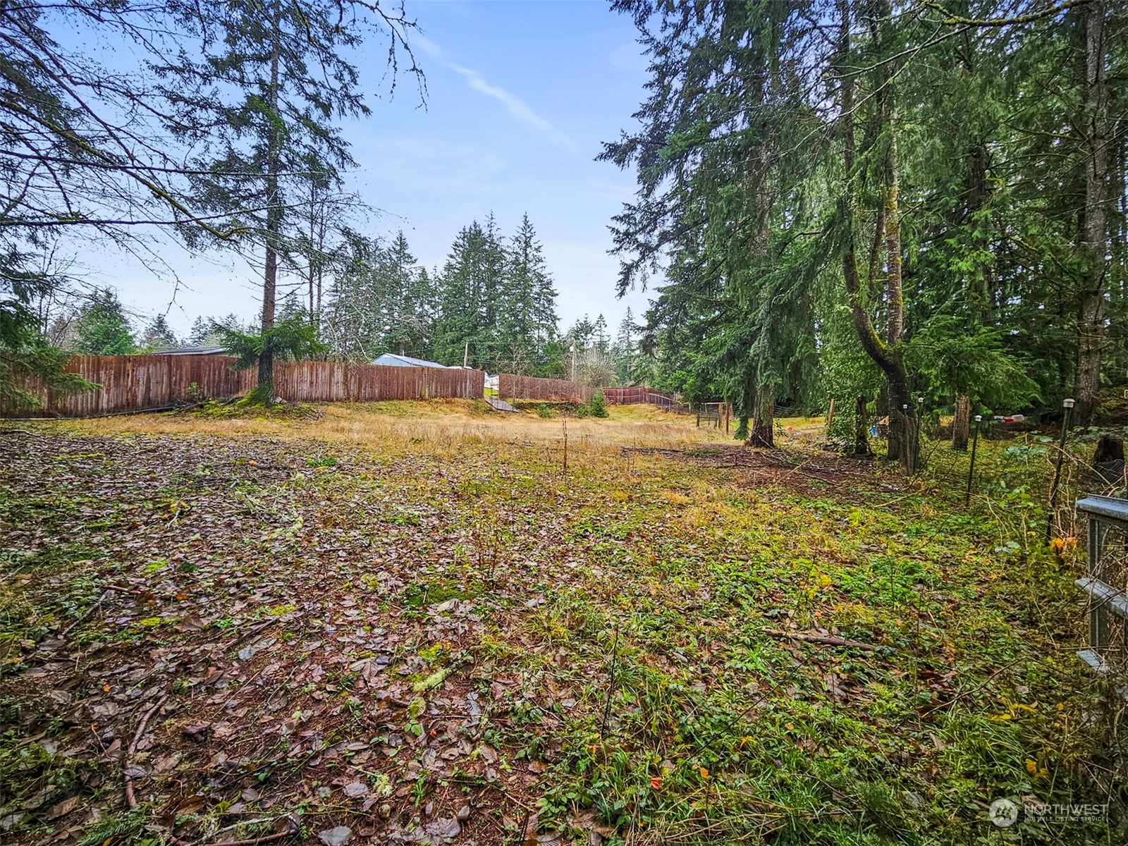 675 SW Rainbow Ridge
