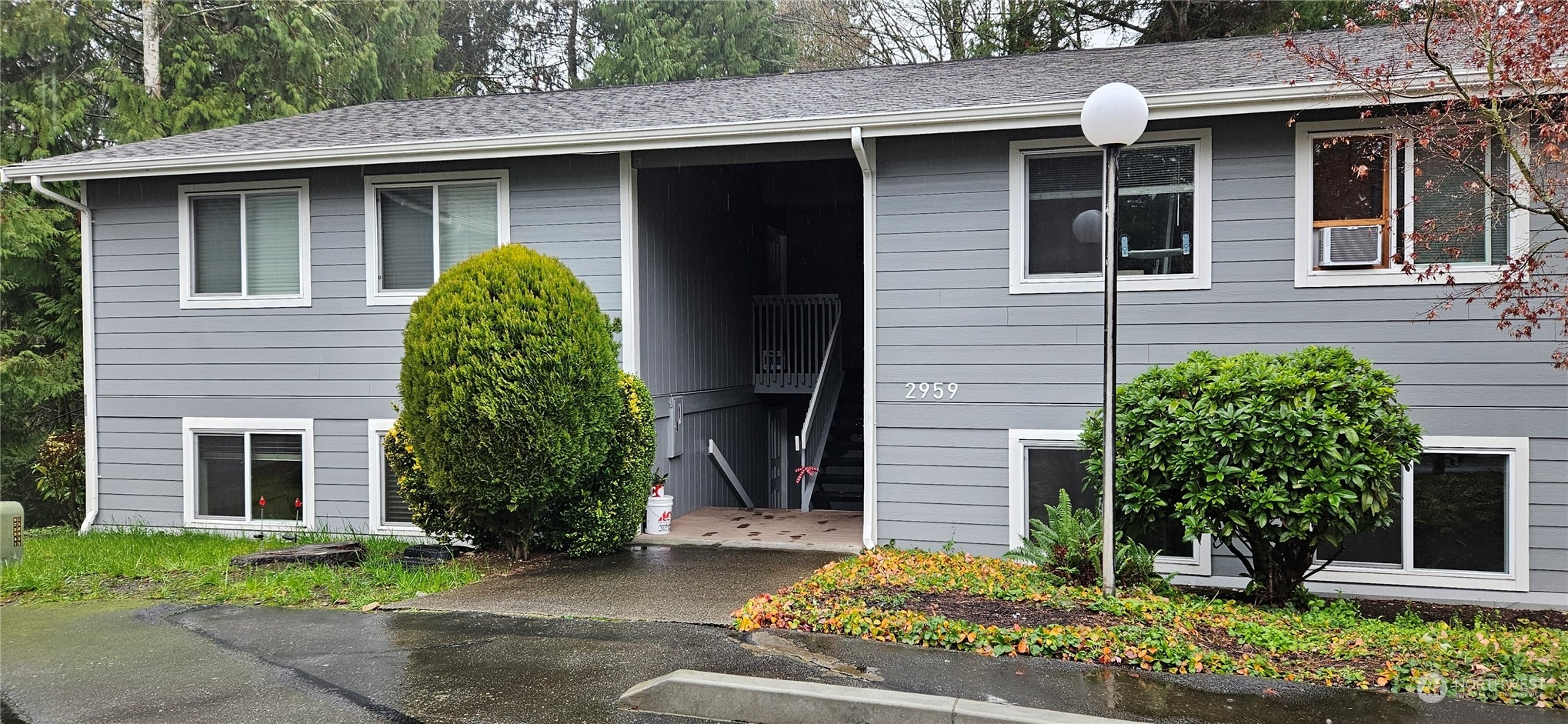 2959 SE Mile Hill Drive Unit: D2