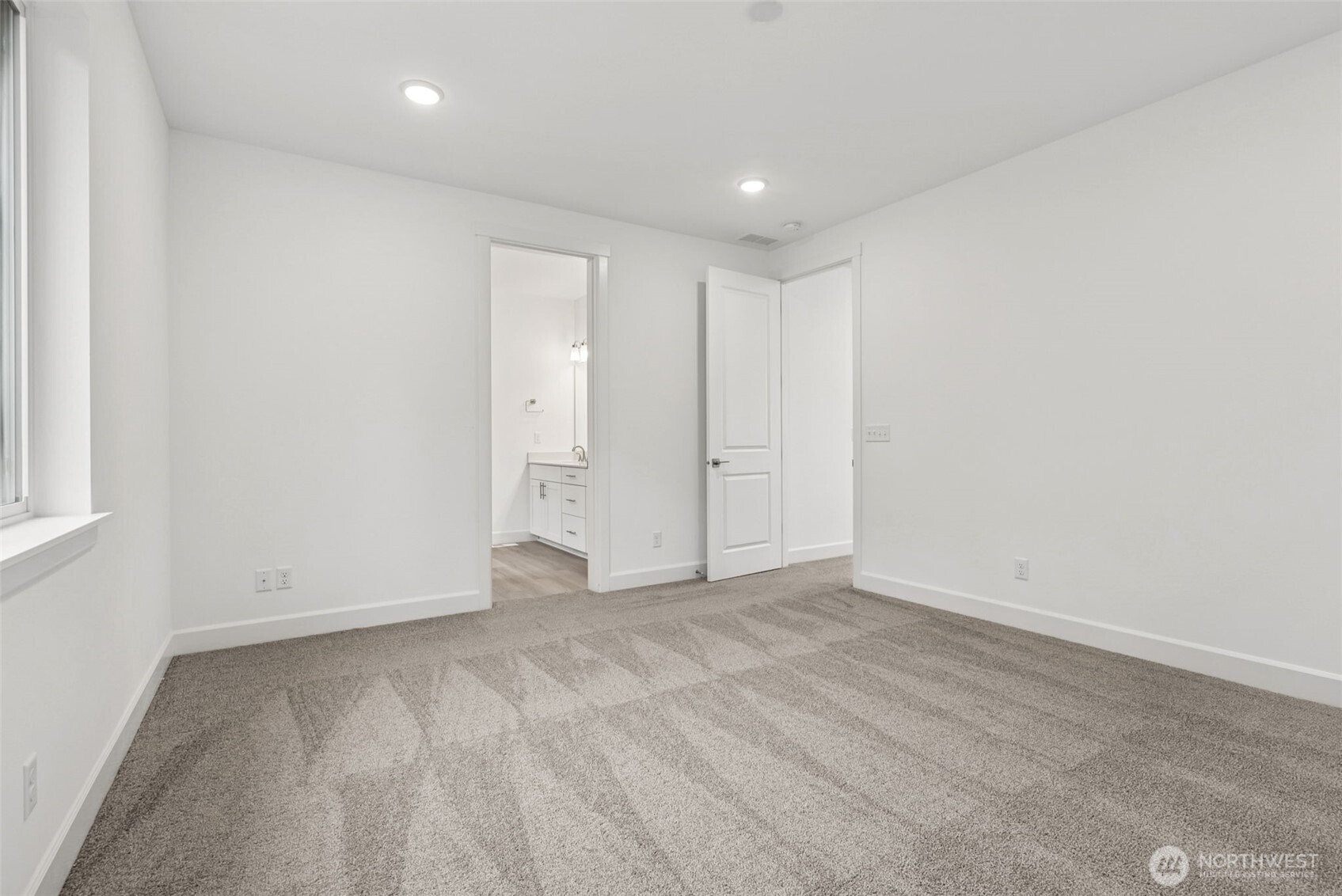 10600 Treasure Drive NW Unit: 103