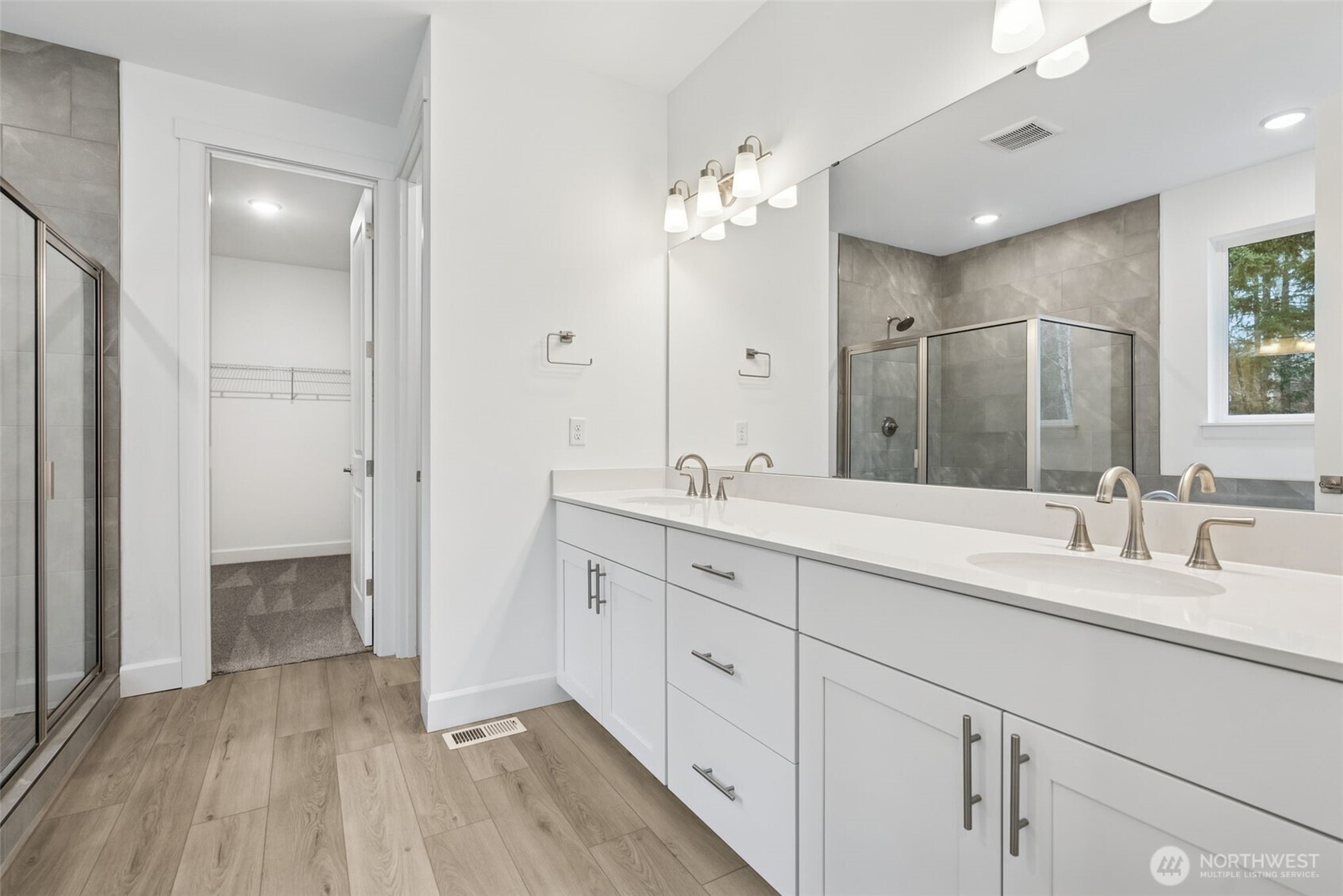 10600 Treasure Drive NW Unit: 103
