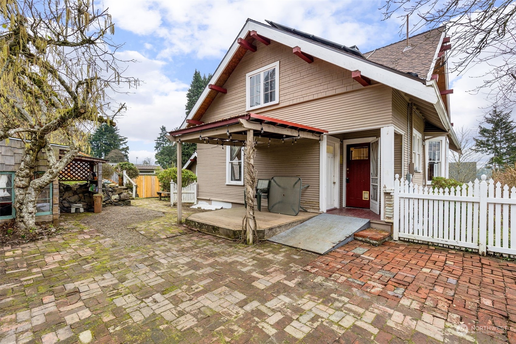 303 N Cambrian Avenue
