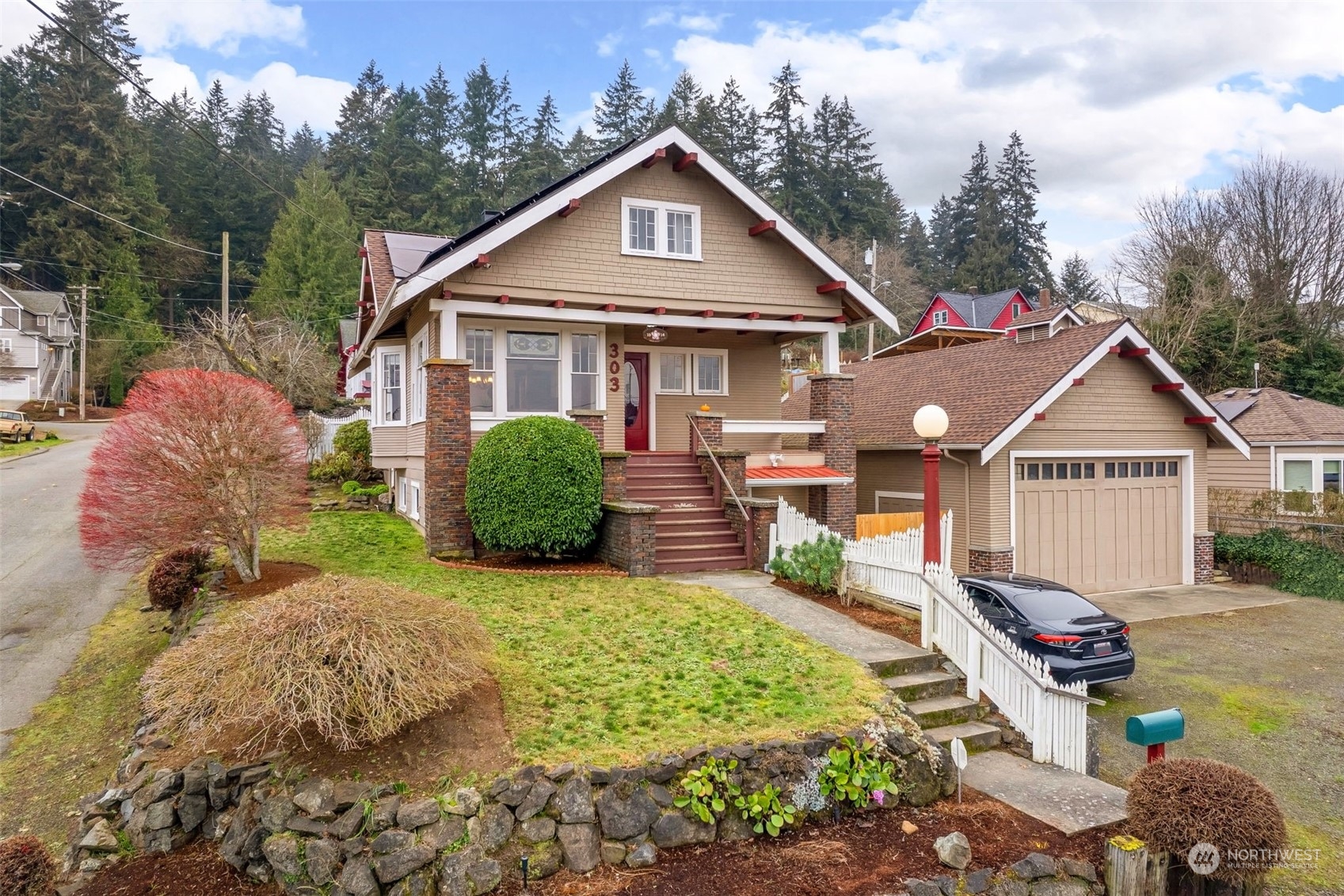 303 N Cambrian Avenue