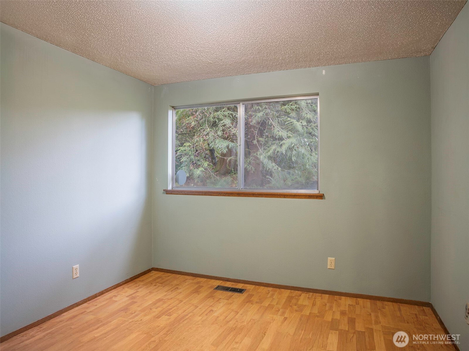 15525 Sunny Cove Drive