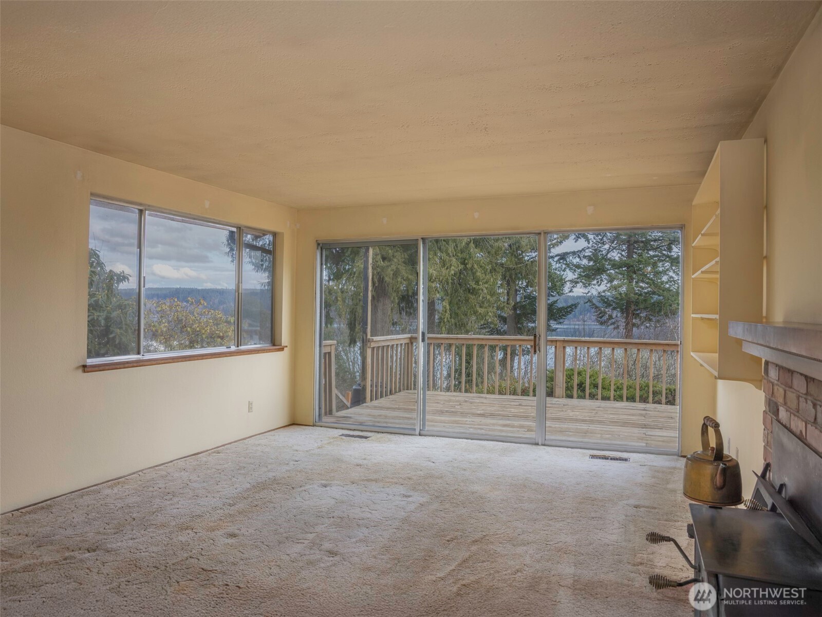 15525 Sunny Cove Drive