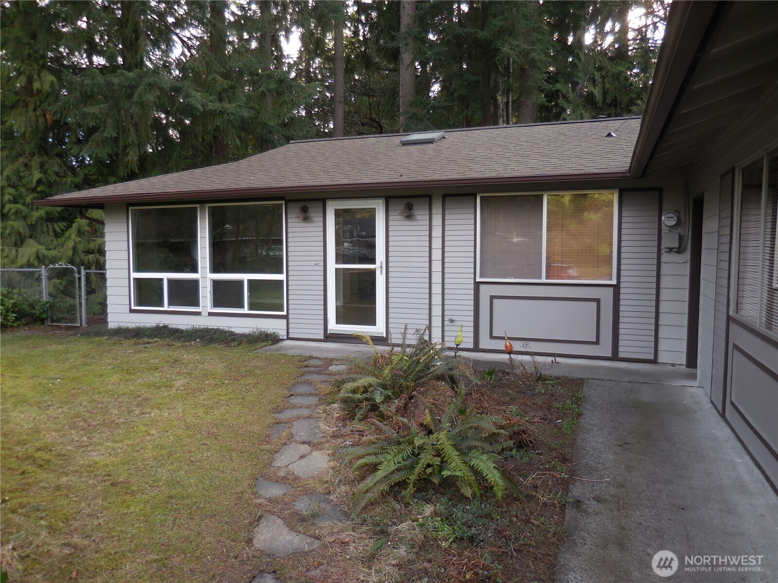 3336 SE Cedar Court