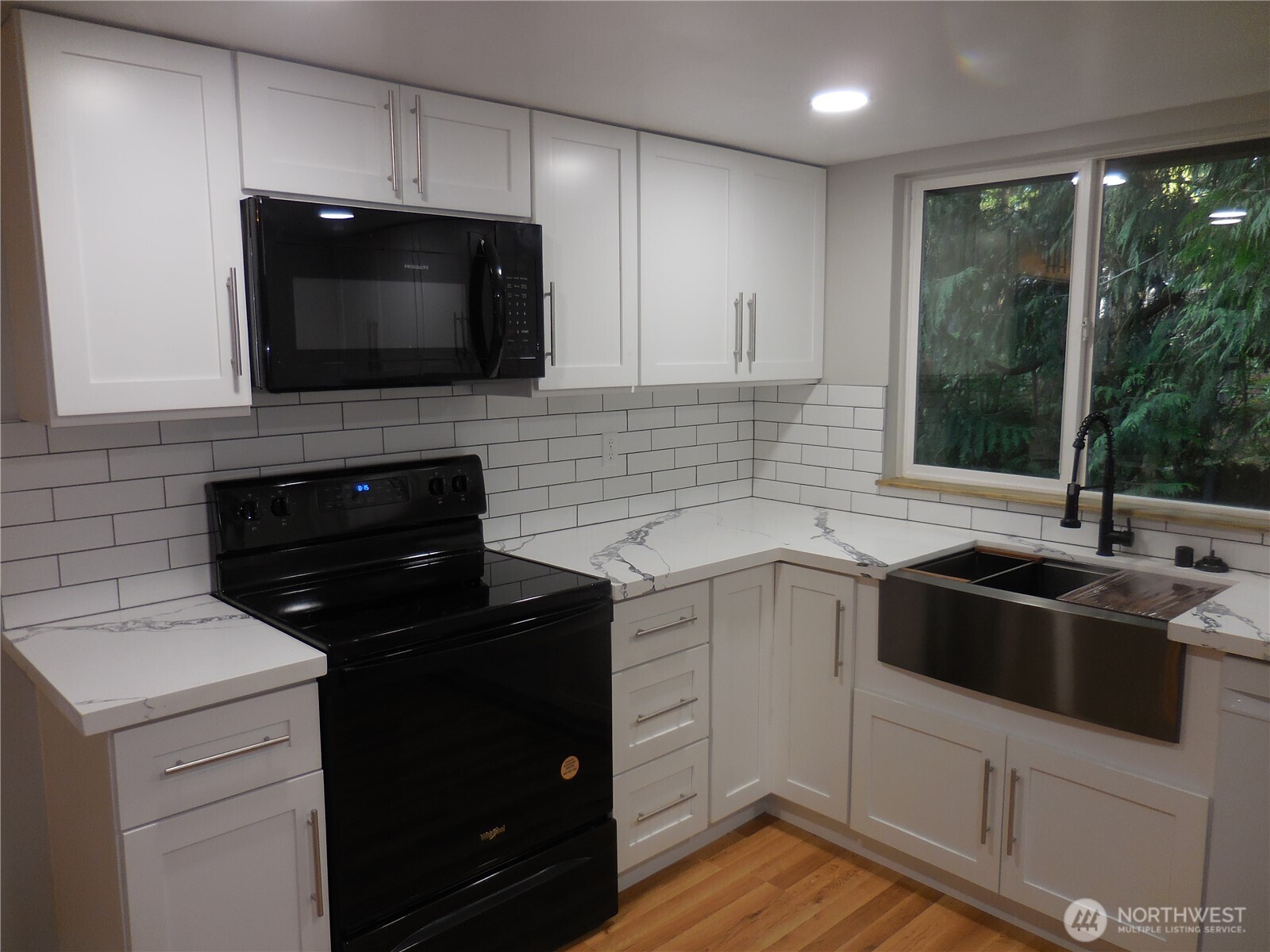 3336 SE Cedar Court