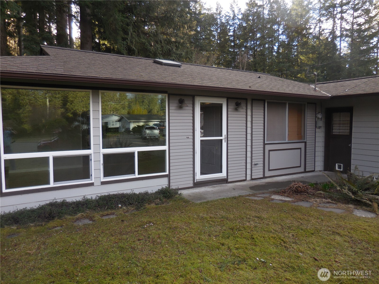 3336 SE Cedar Court