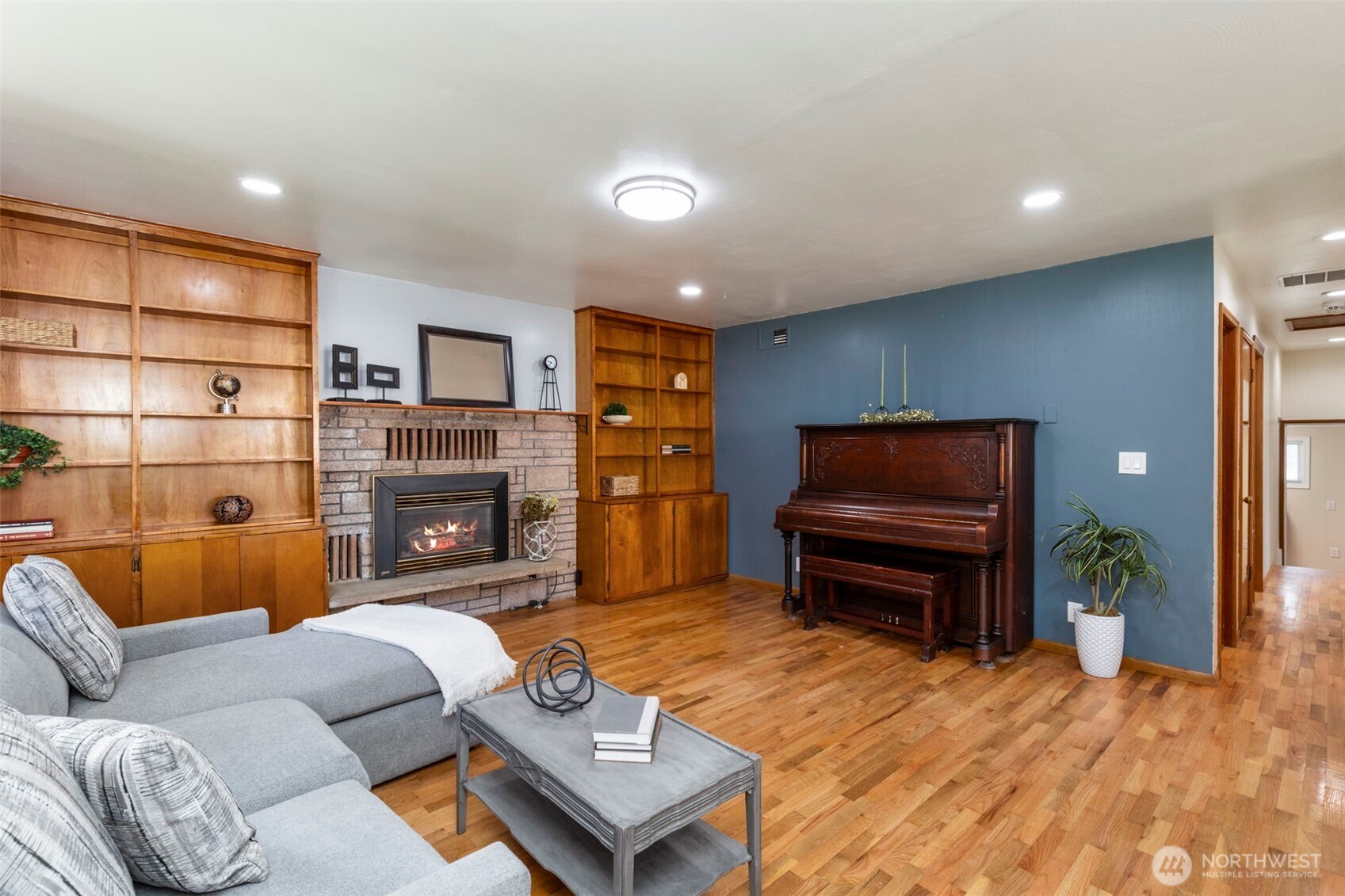 1317 Morgan Road NW