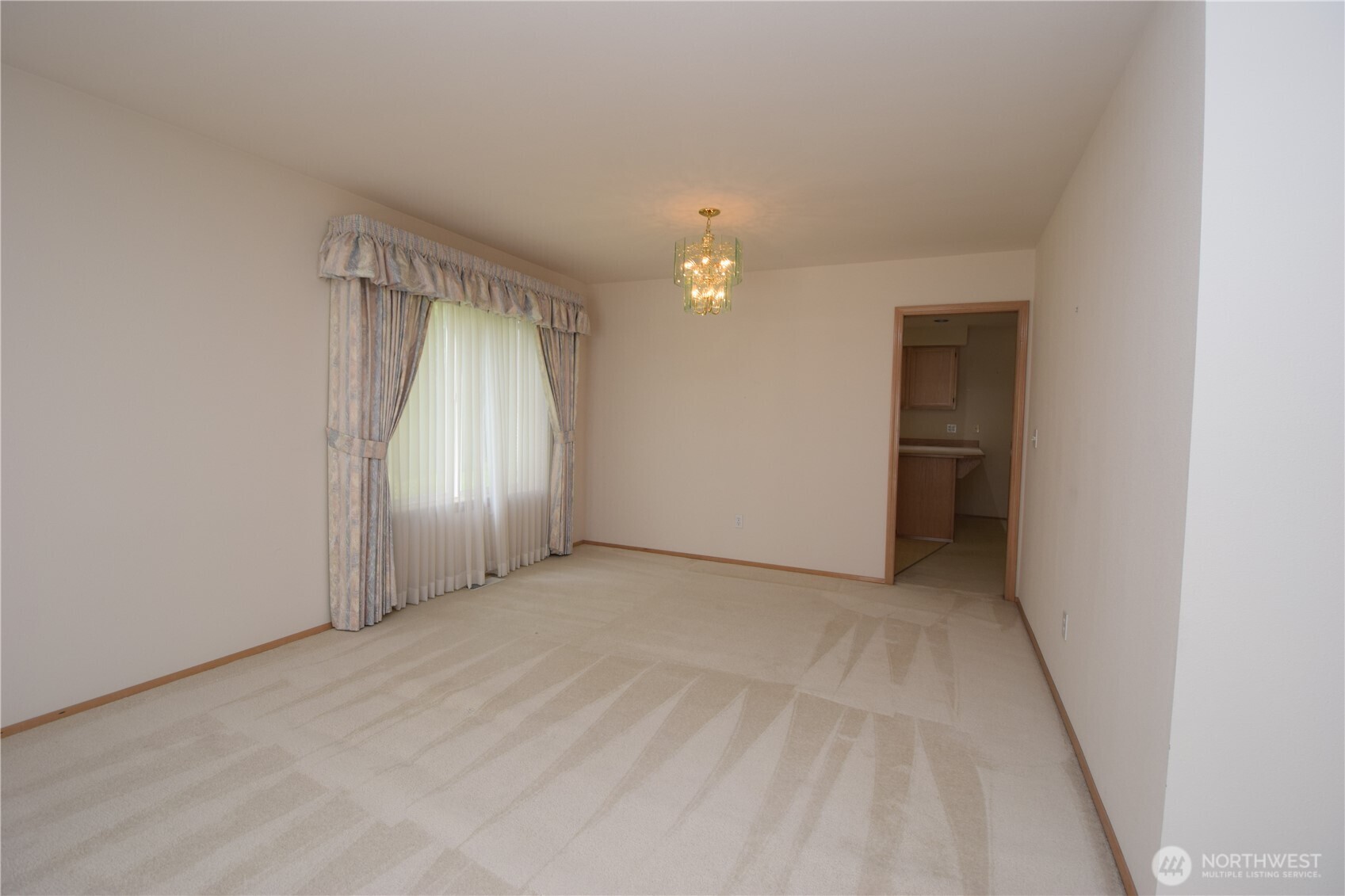 4024 NW Flintwood