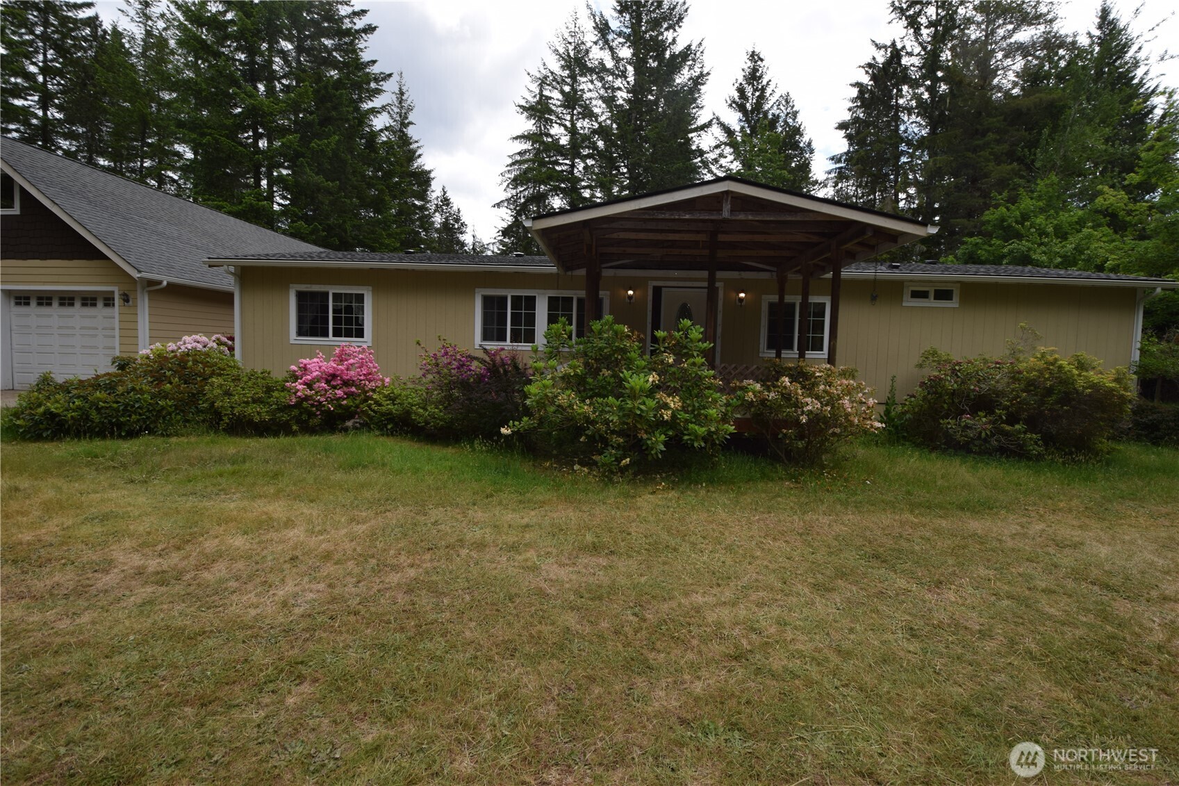 2121 NE Blacksmith Drive