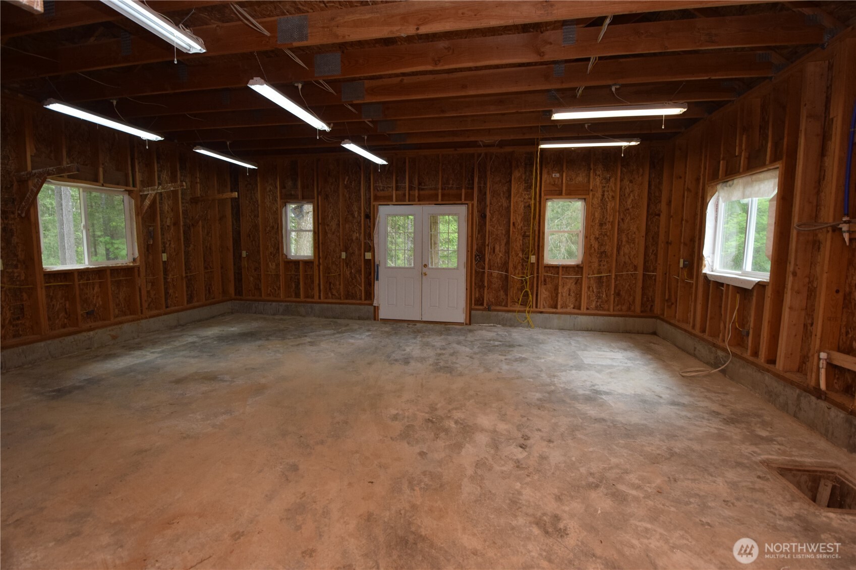 2121 NE Blacksmith Drive