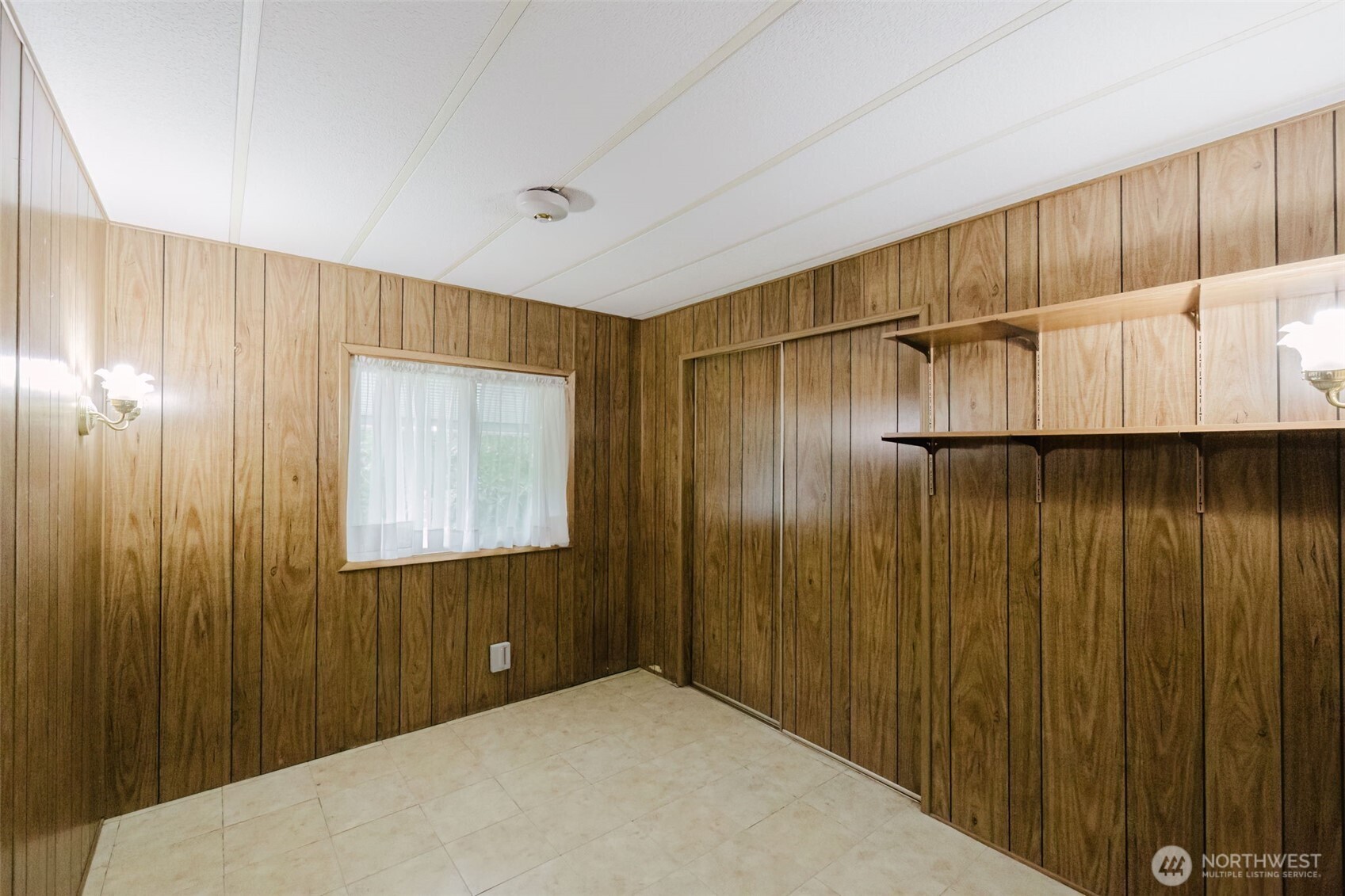 6521 SE Mile Hill Drive Unit: 17