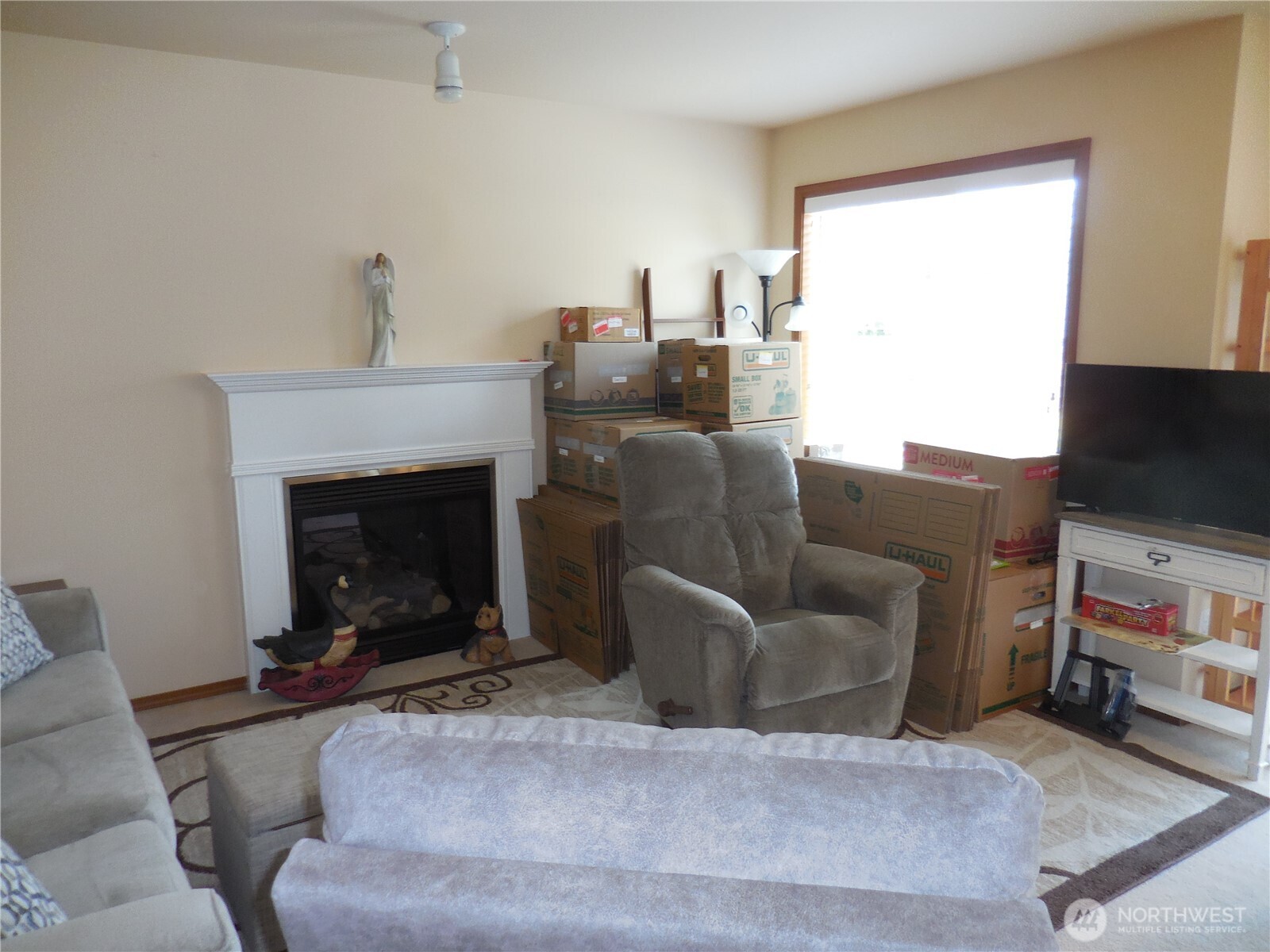 4558 SE Bakken Court