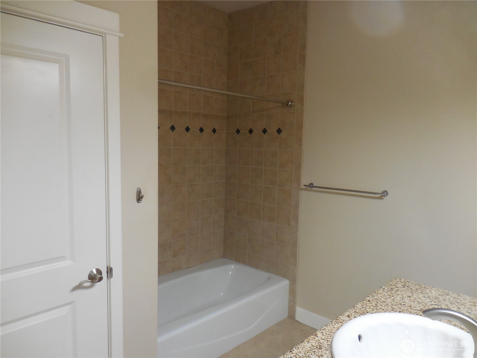 400 Washington Avenue Unit: 311