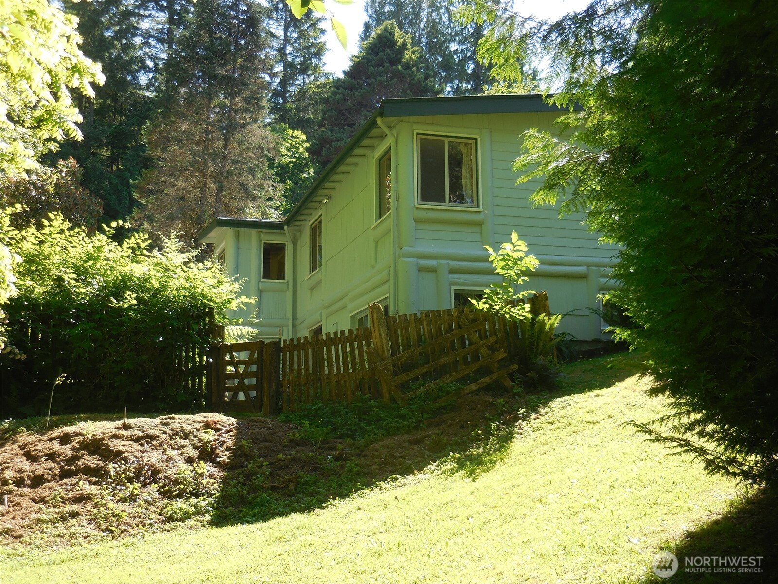 3649 Long Lake Road SE