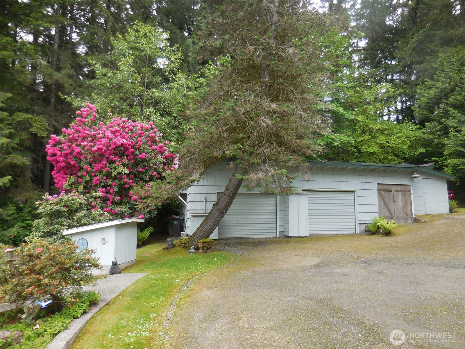 3649 Long Lake Road SE
