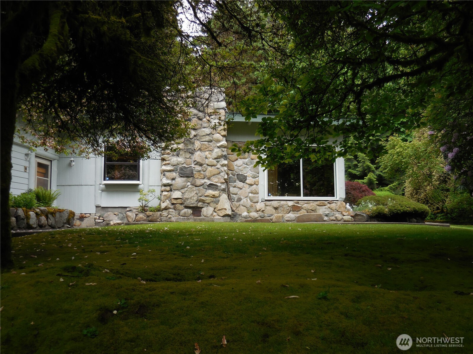 3649 Long Lake Road SE