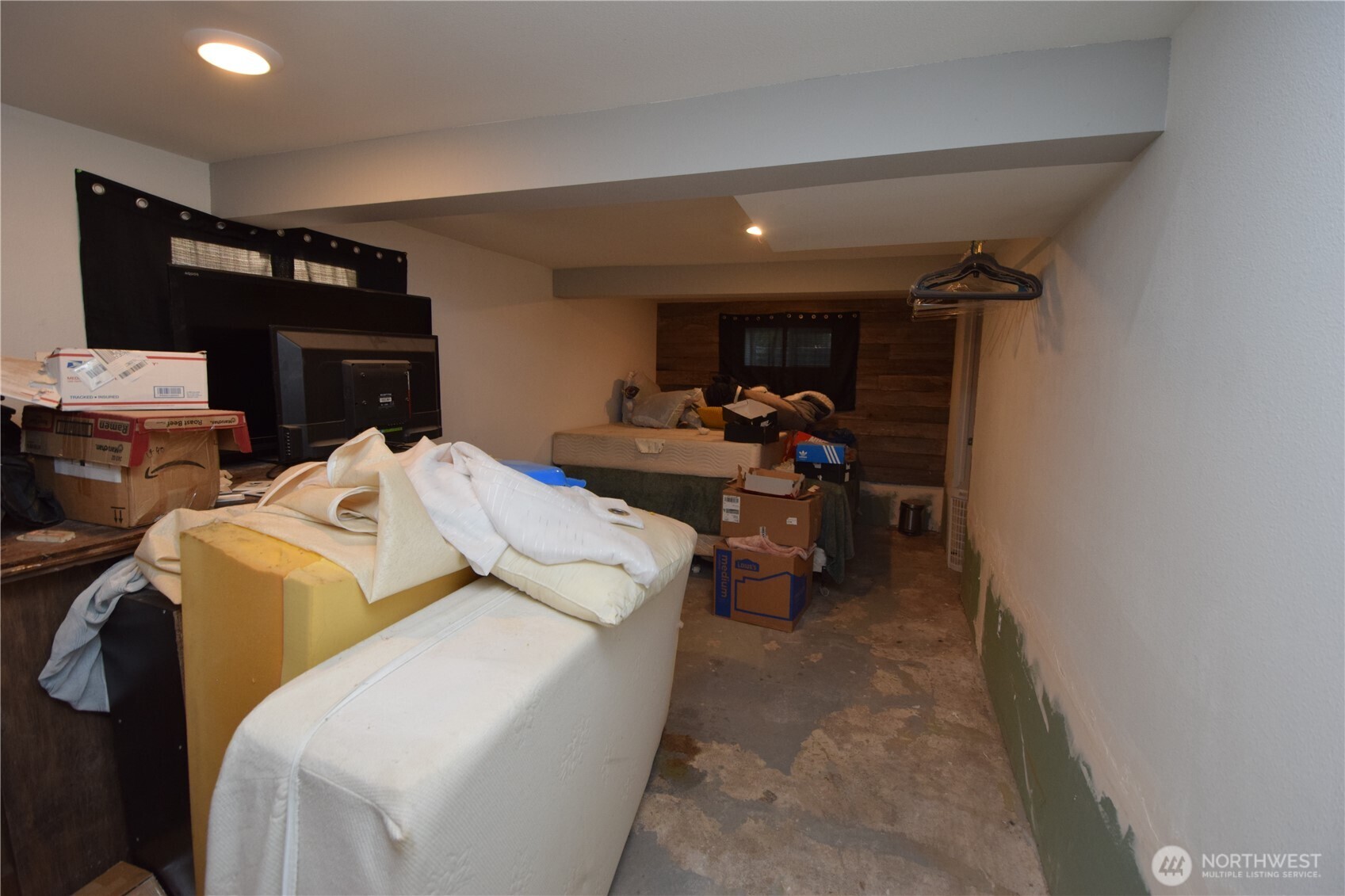 8519 Golden Given Drive E
