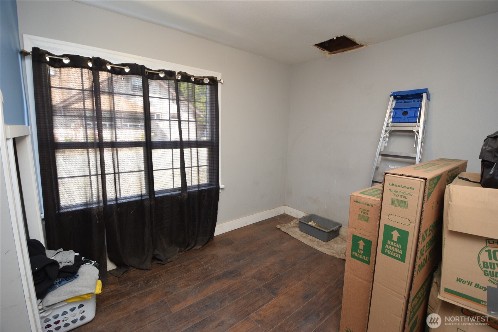 8519 Golden Given Drive E