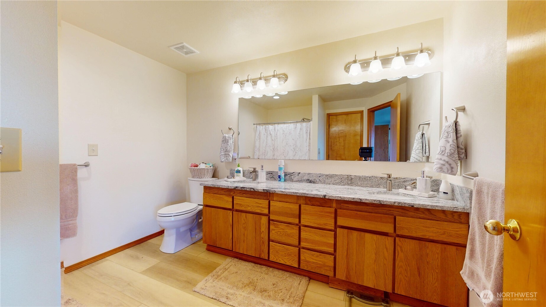 7549 E Alki View Court