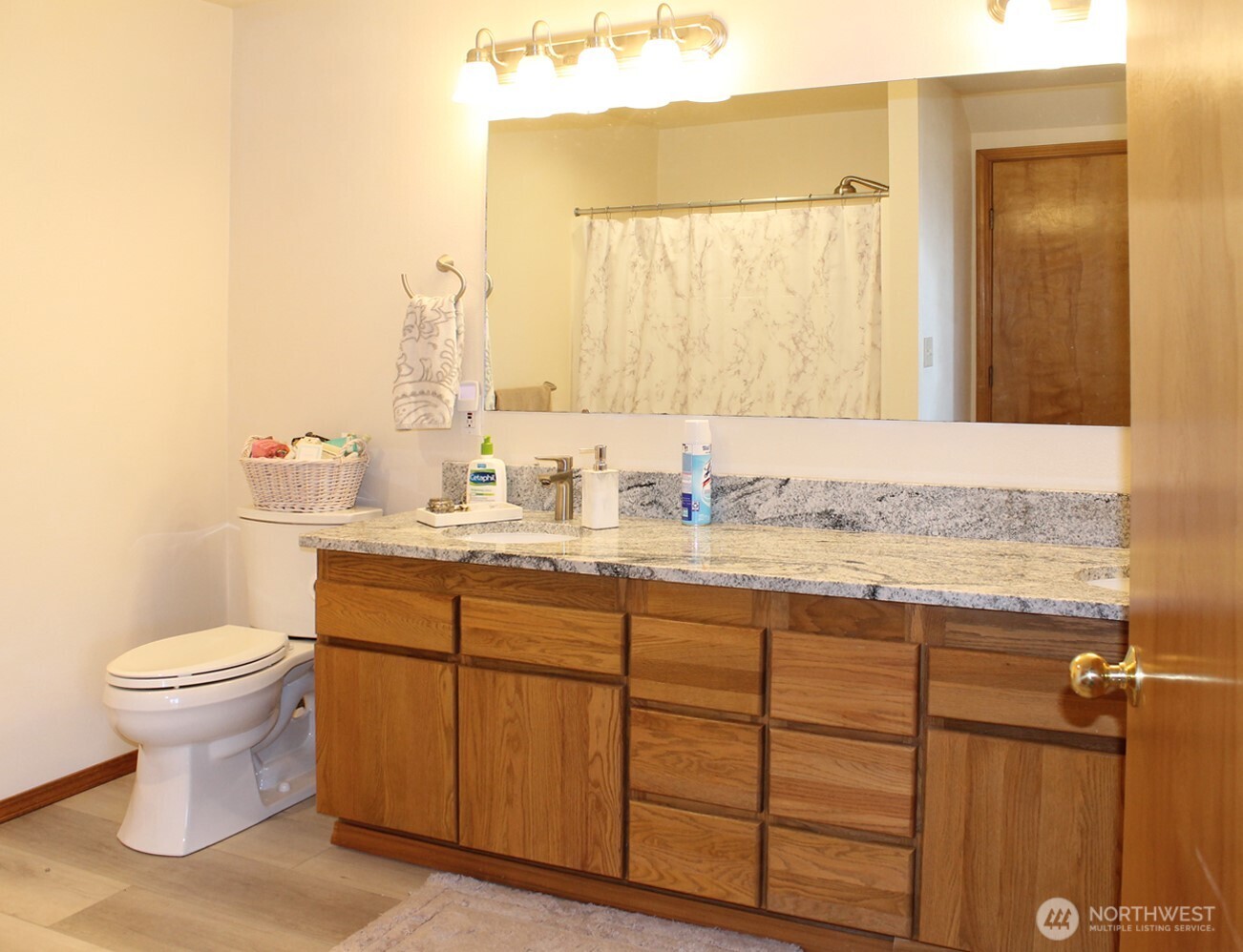 7549 E Alki View Court
