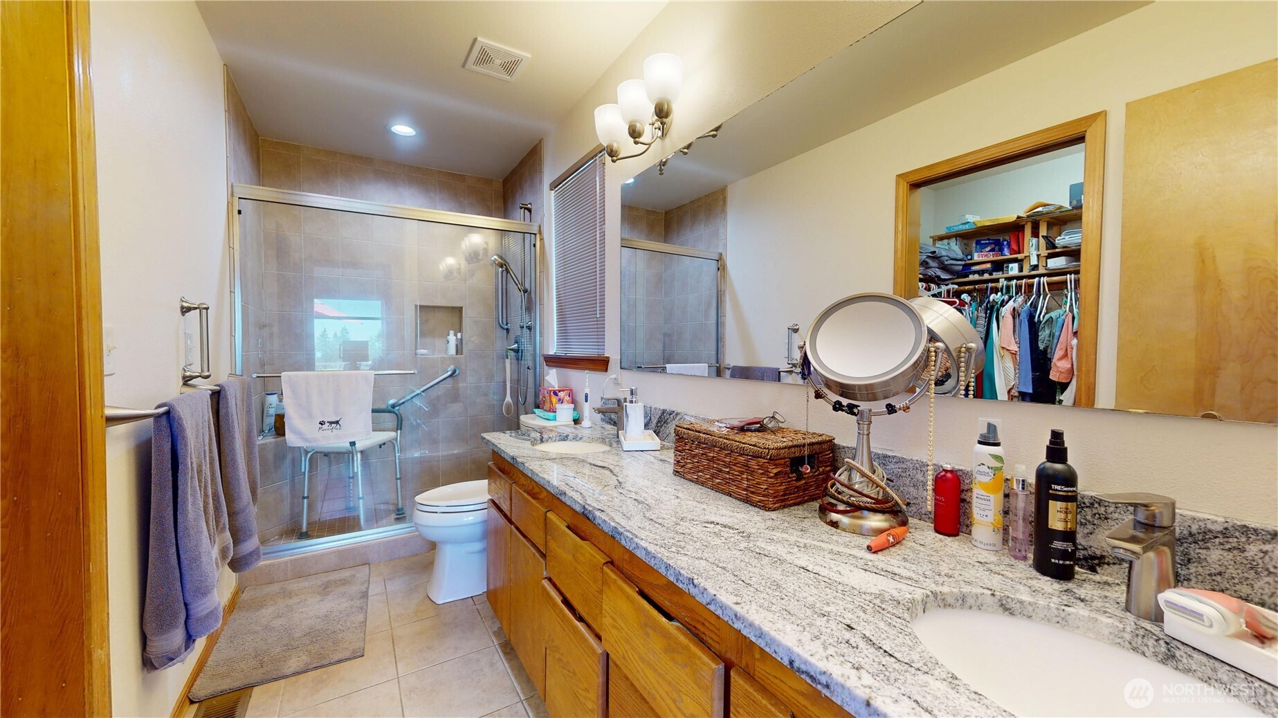7549 E Alki View Court
