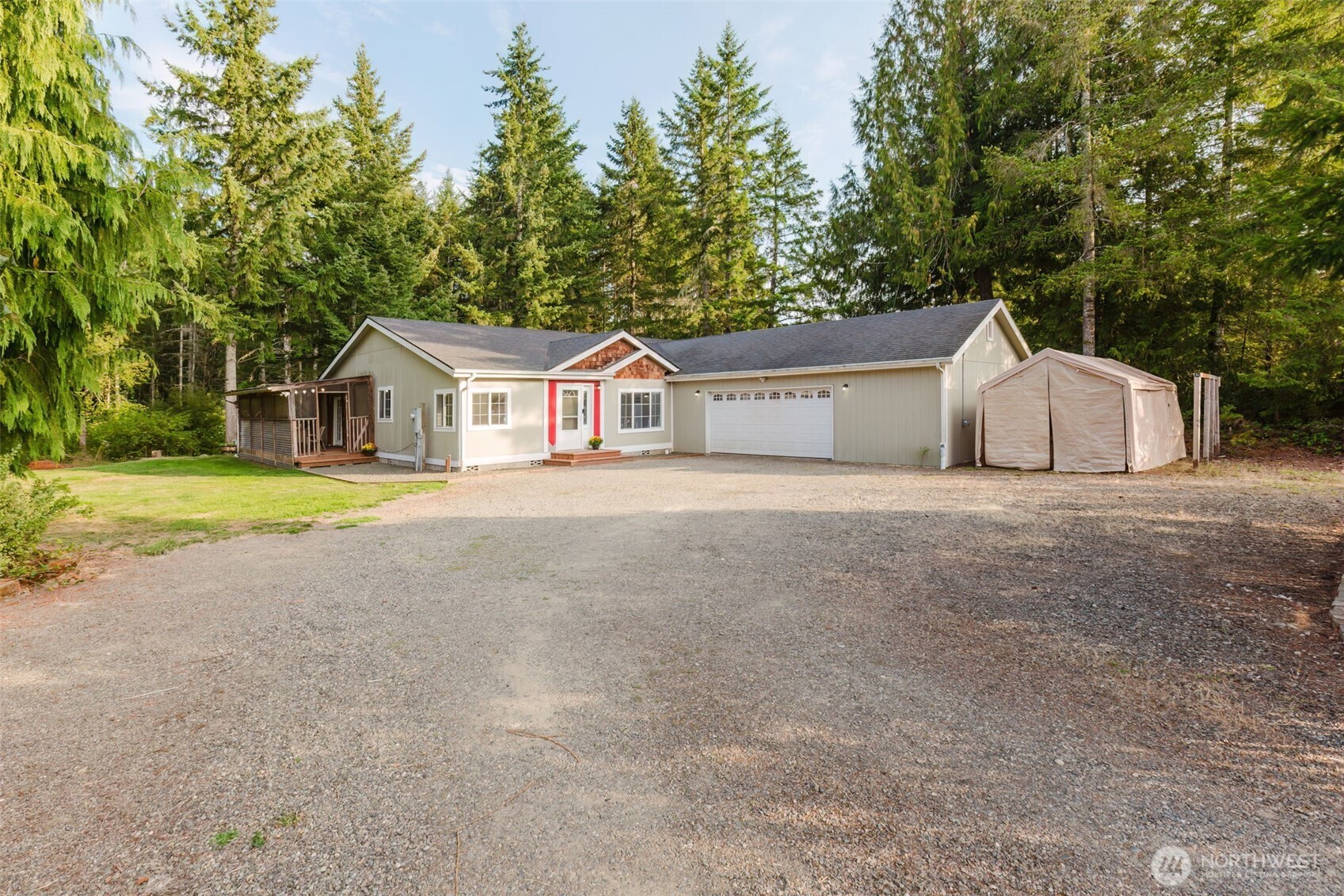 230 E Nikki Lane