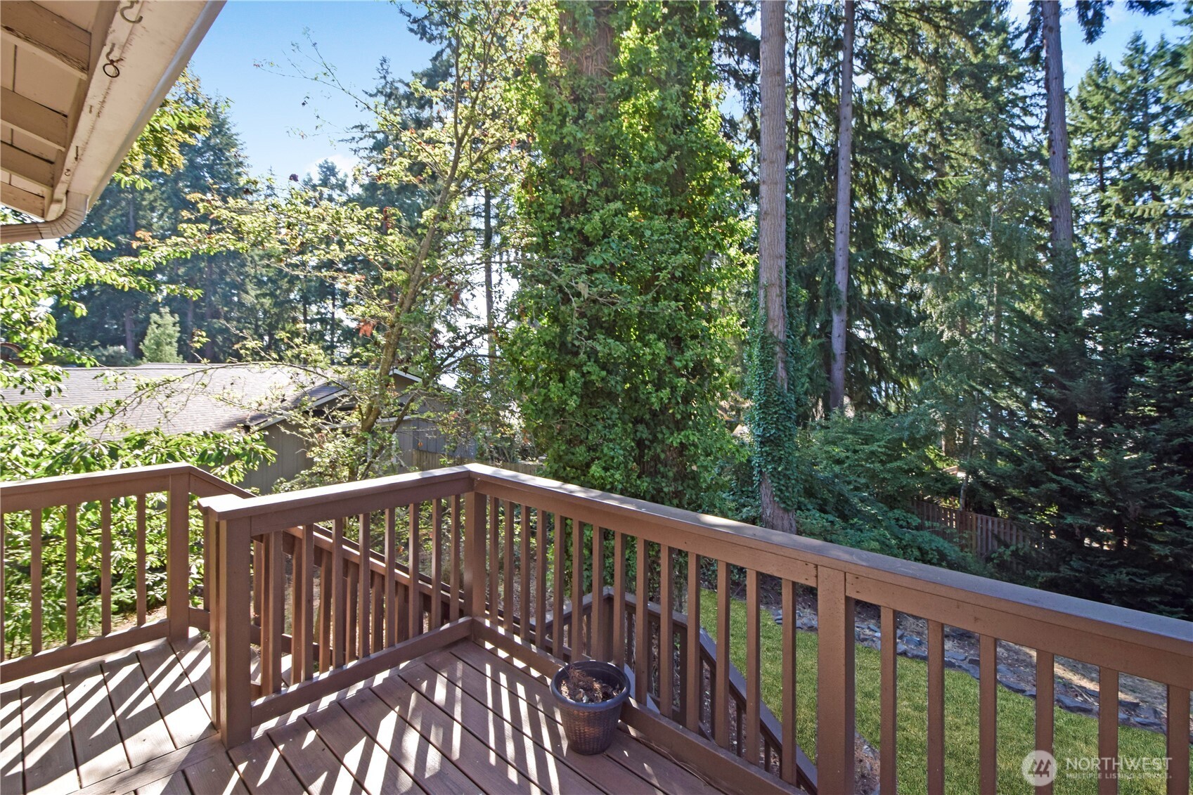308 Point Fosdick Place NW