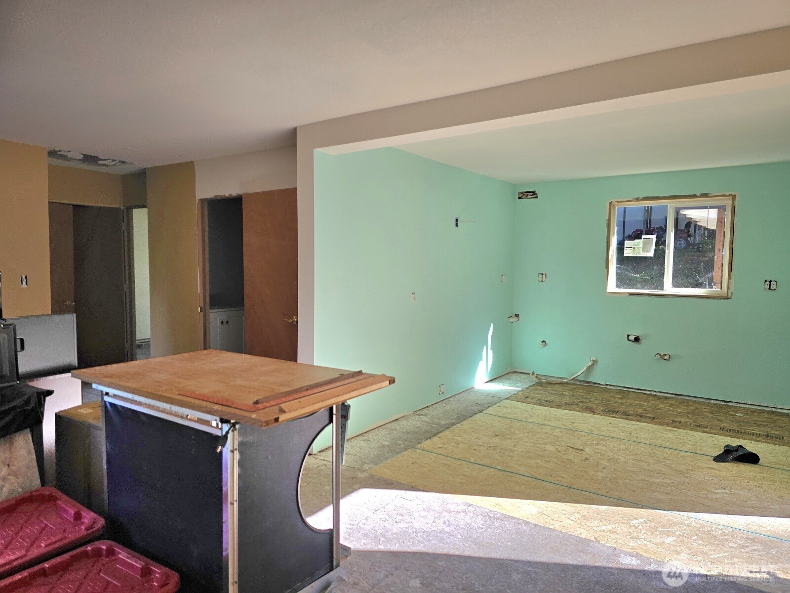 310 E Rauschert Road