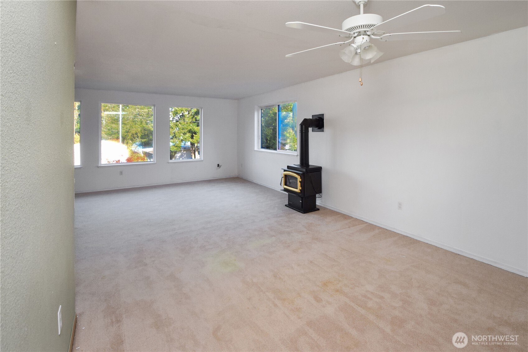 221 E 5th Street