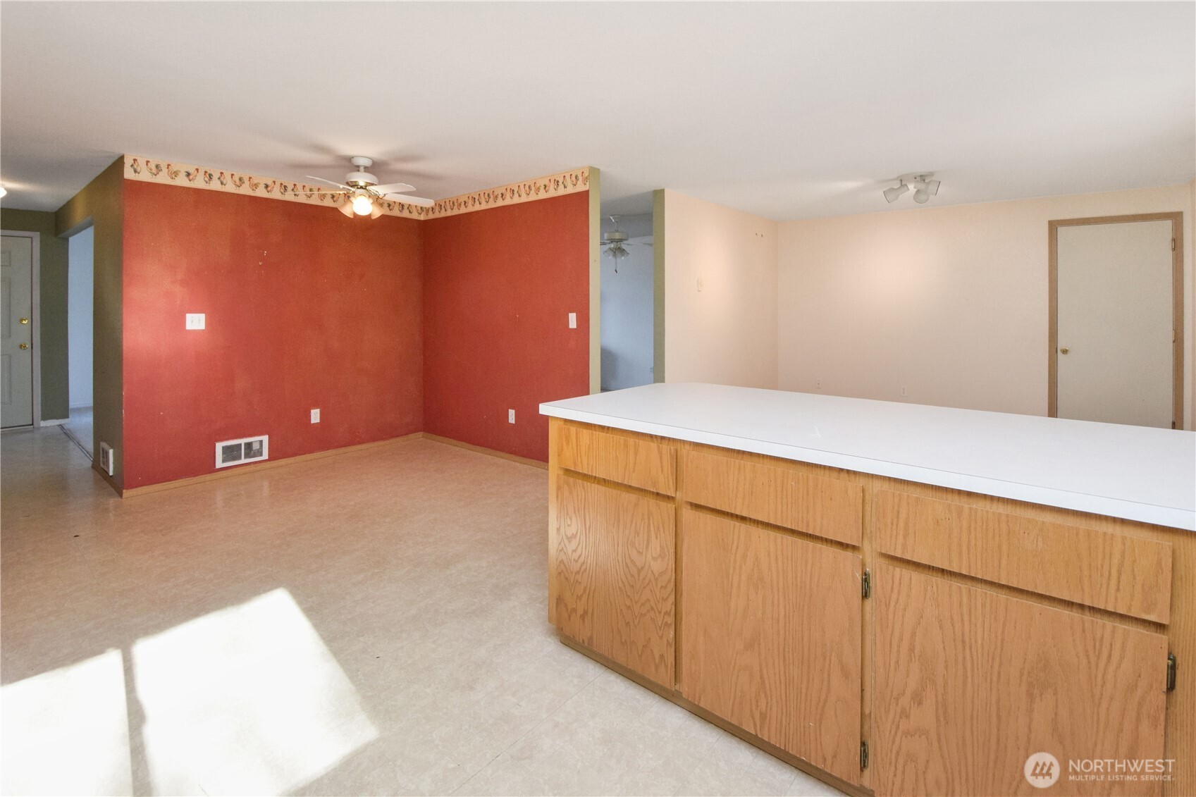221 E 5th Street