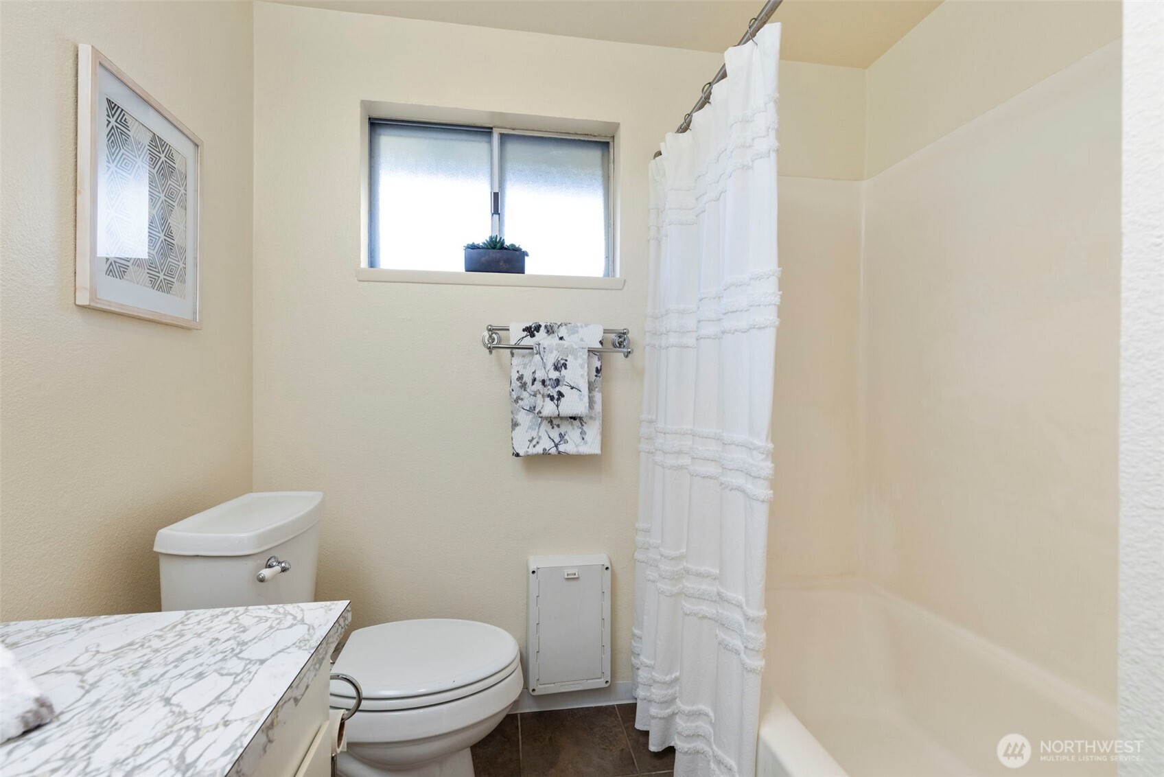 2602 Dodge Street NE