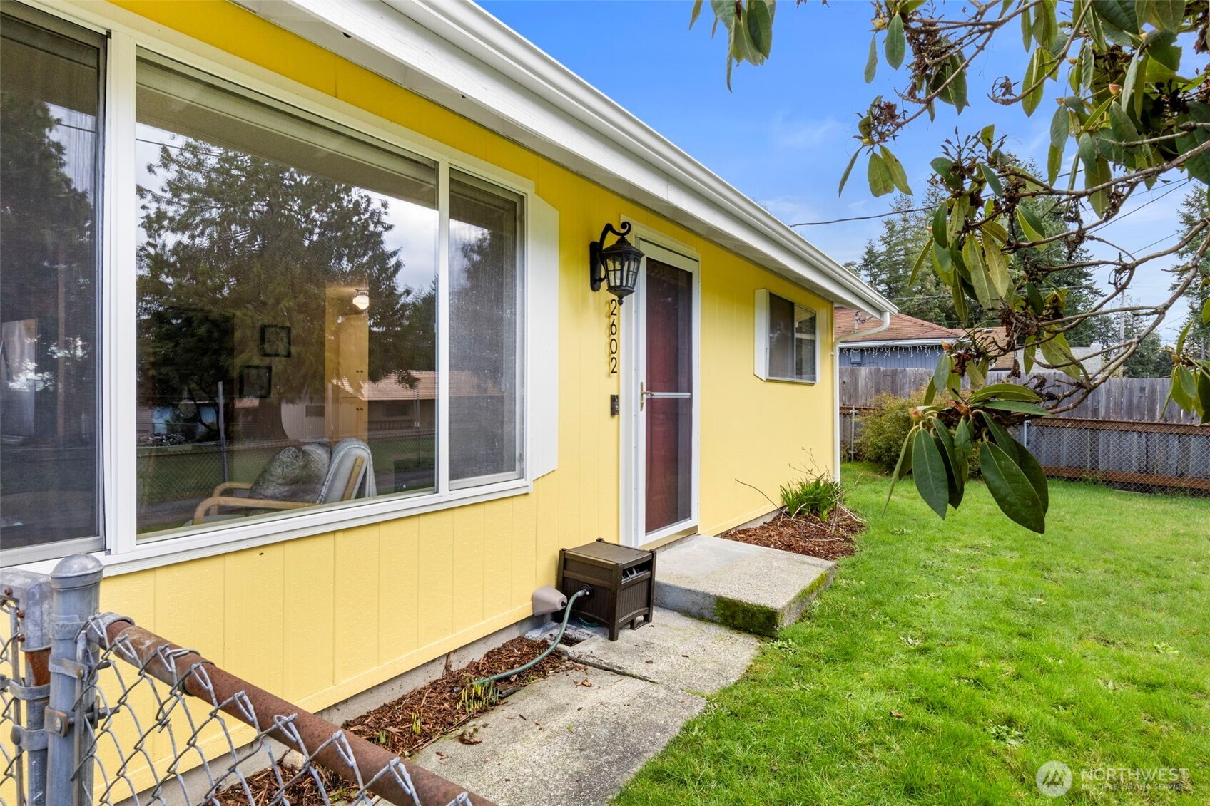 2602 Dodge Street NE