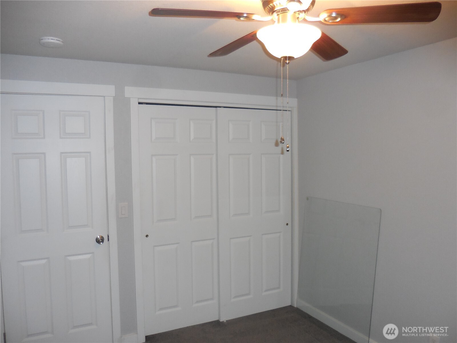 650 SW Dogwood Road