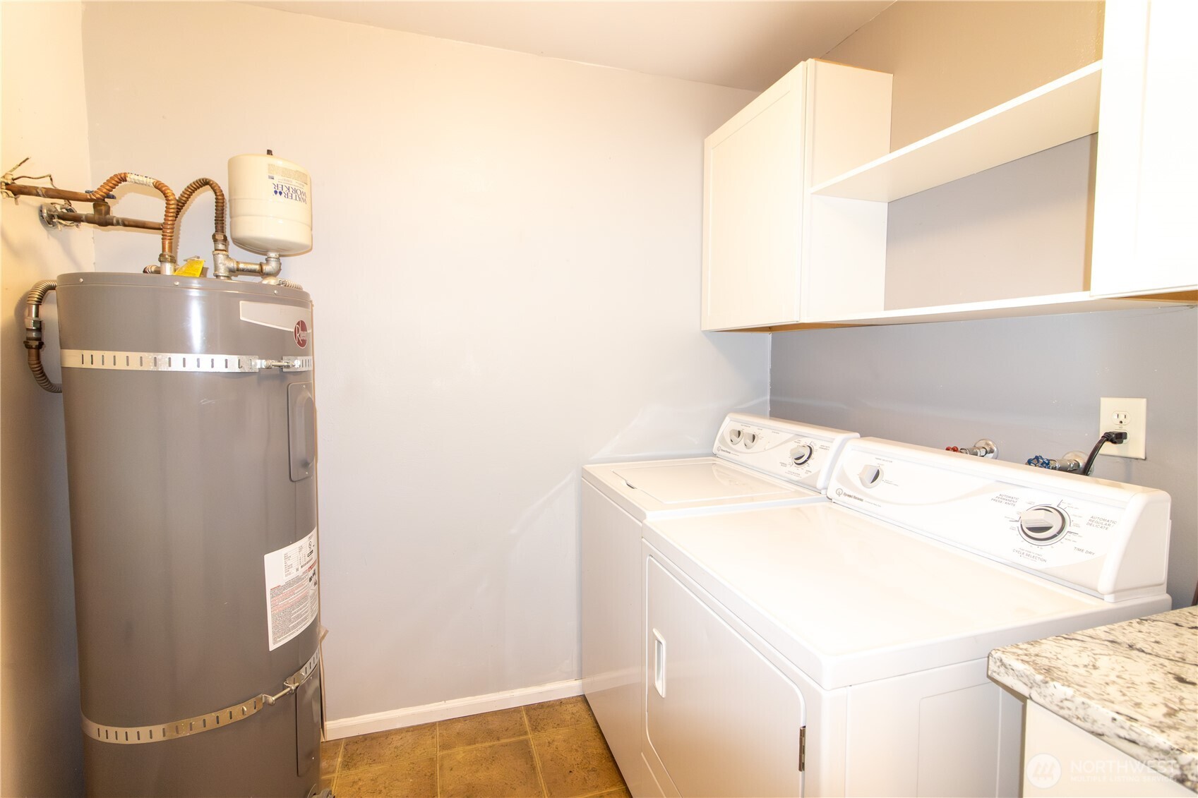2929 SE Mile Hill Drive Unit: A3