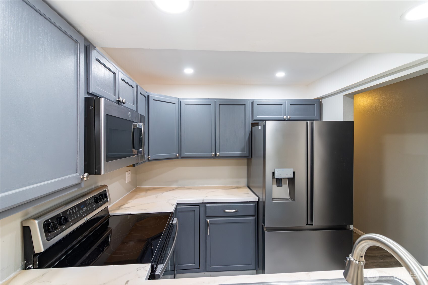 2929 SE Mile Hill Drive Unit: A3