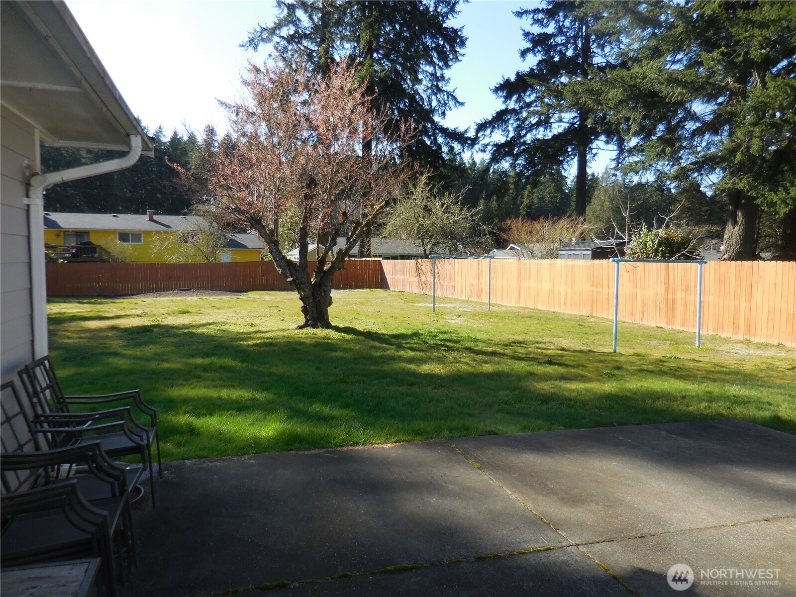 2450 Madrona Drive SE