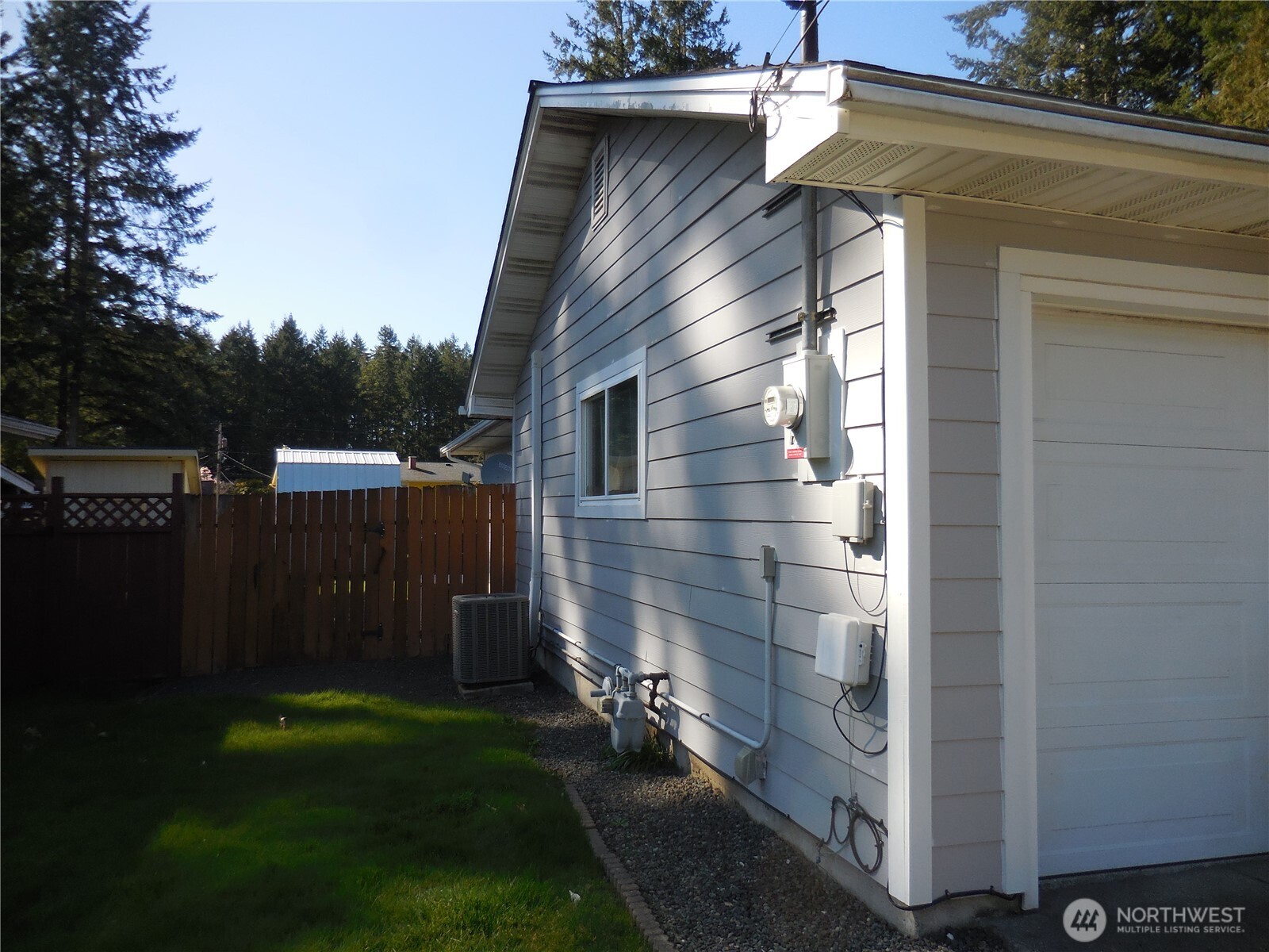 2450 Madrona Drive SE