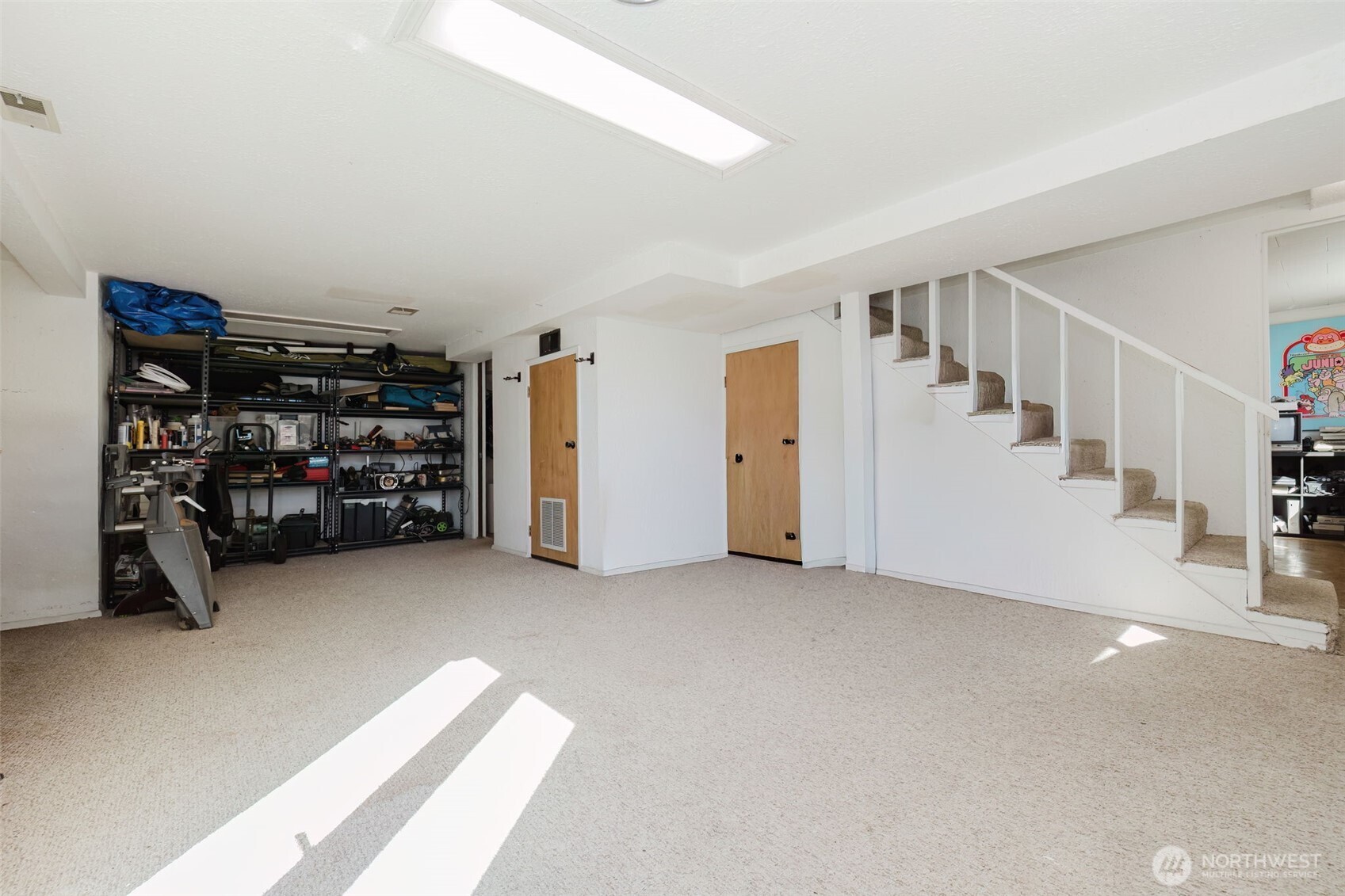 1126 Evans Avenue W