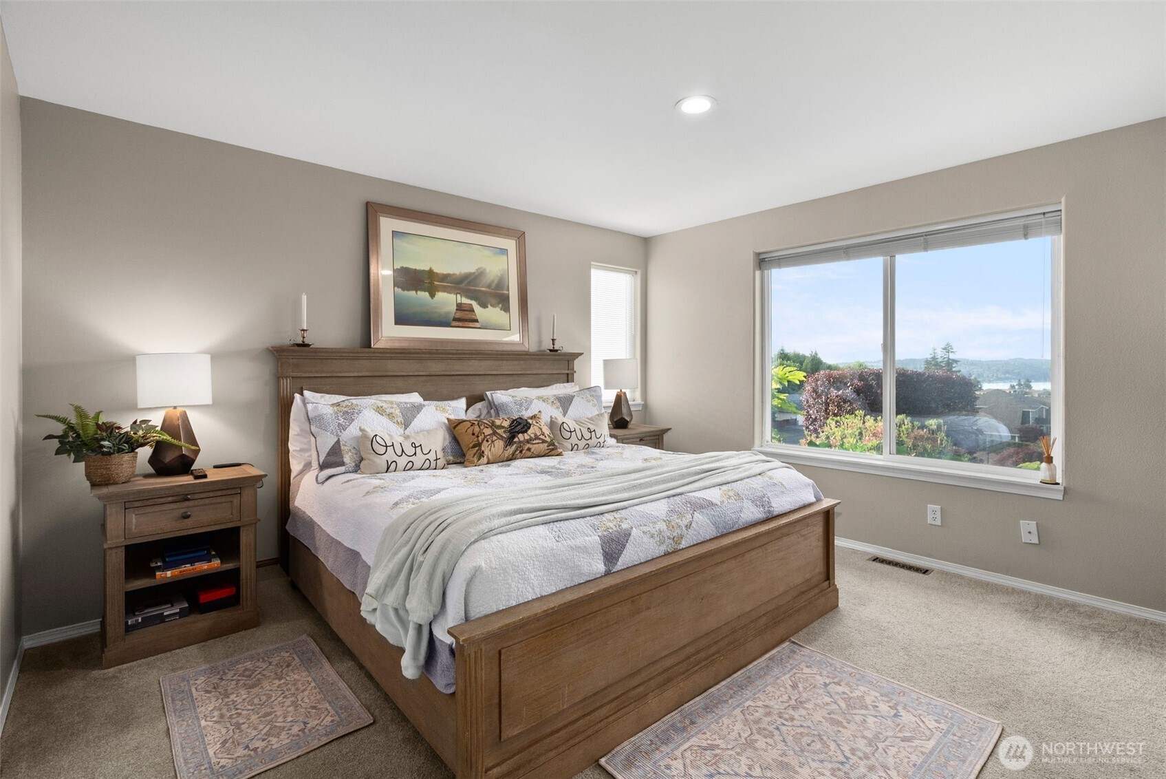 650 Medallion Place E