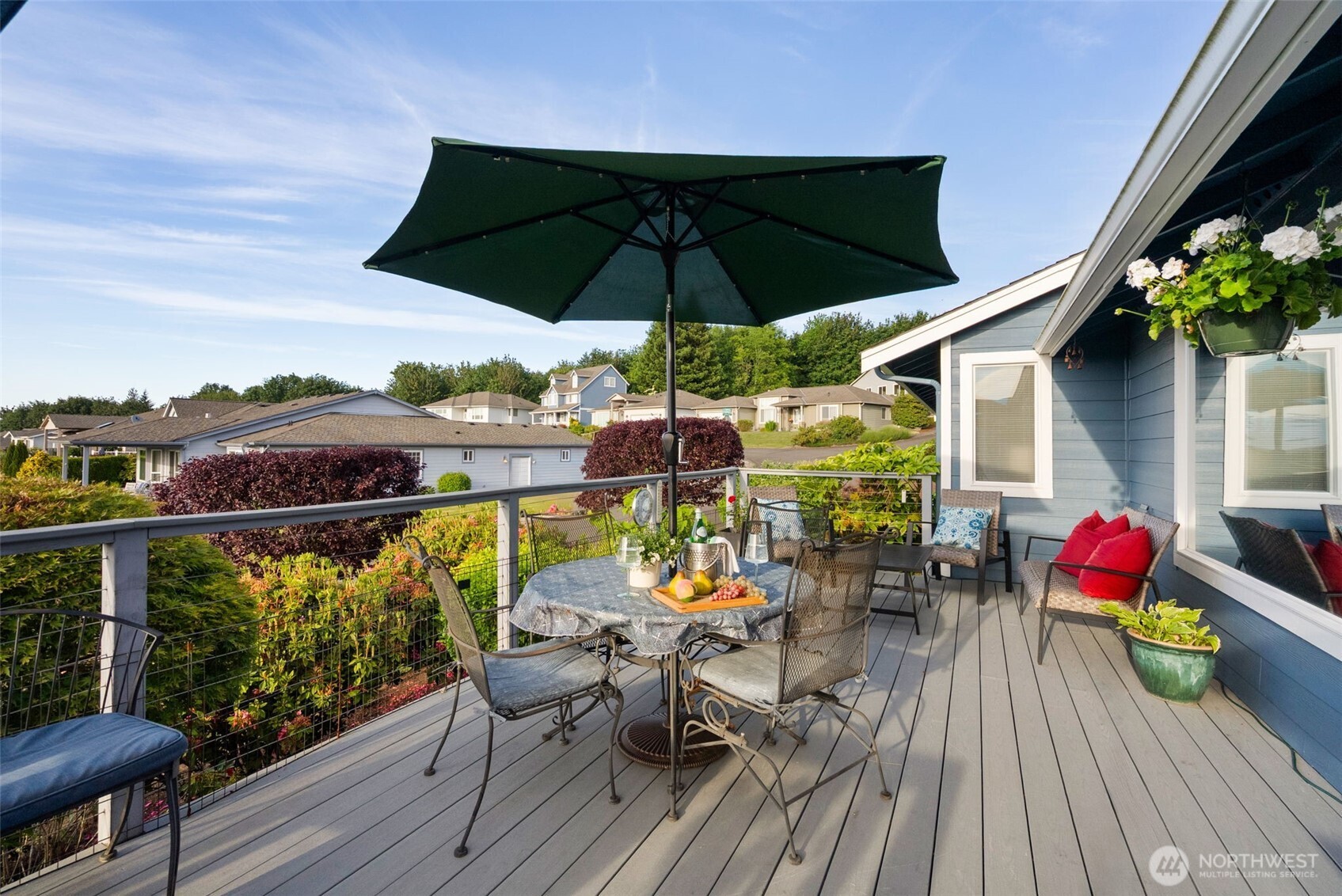 650 Medallion Place E