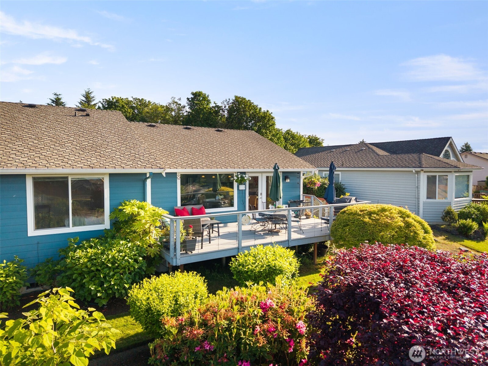 650 Medallion Place E