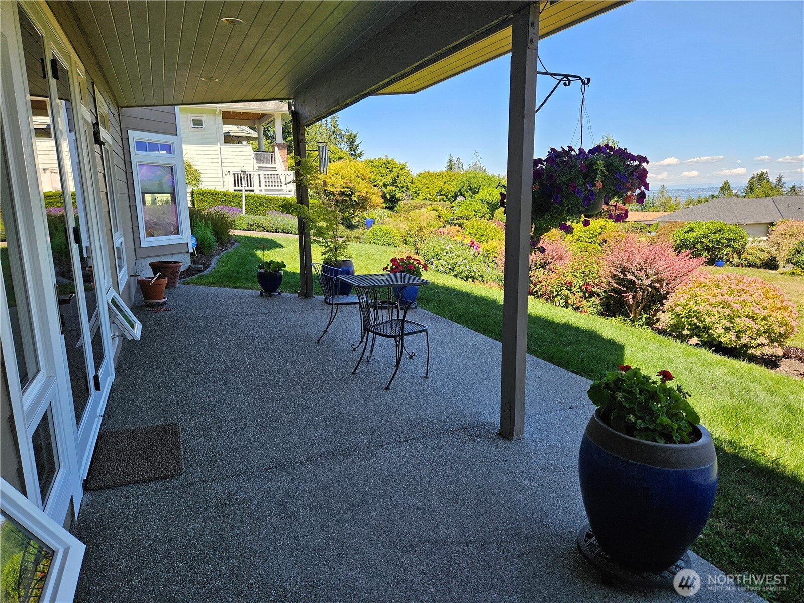 8102 E Perelli Lane